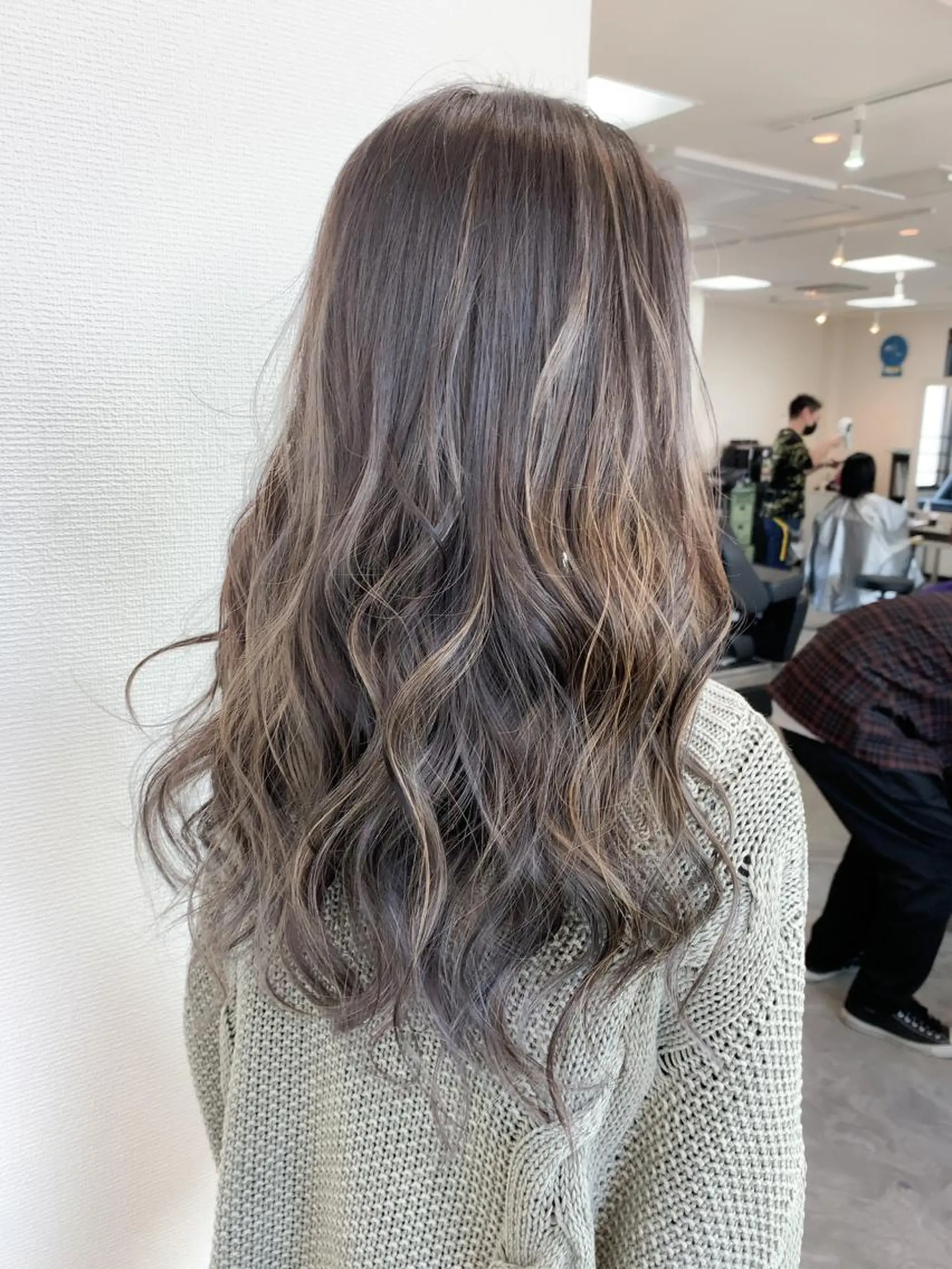 セミロング カラー ハイライトカラー ハイライト トリートメント /カラー/NAOKIのヘアスタイル