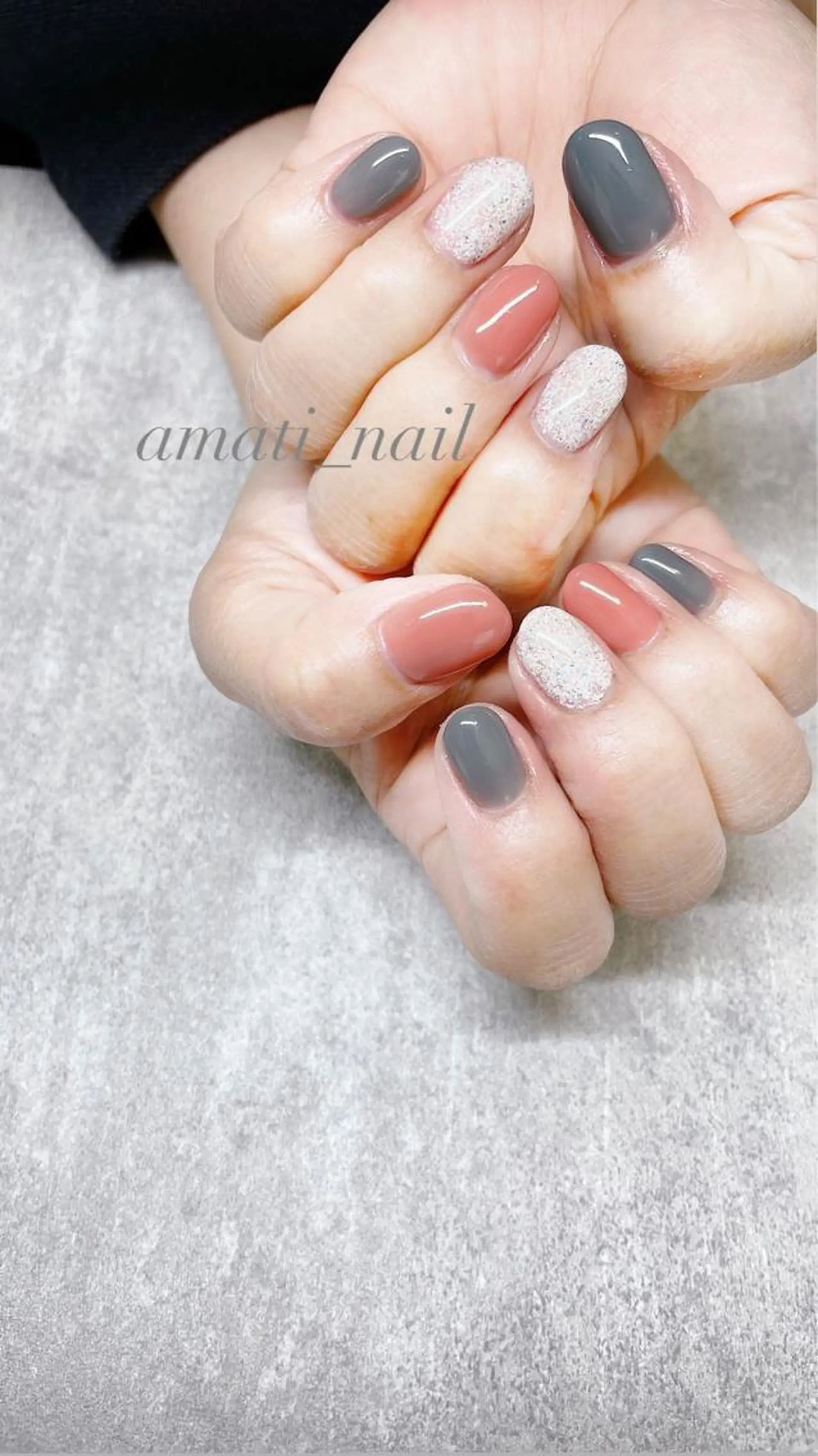 ネイル ミラーネイル ニュアンスネイル ワンカラーネイル 春ネイル ハンドネイル amati_nail TAKAKOのネイルデザイン