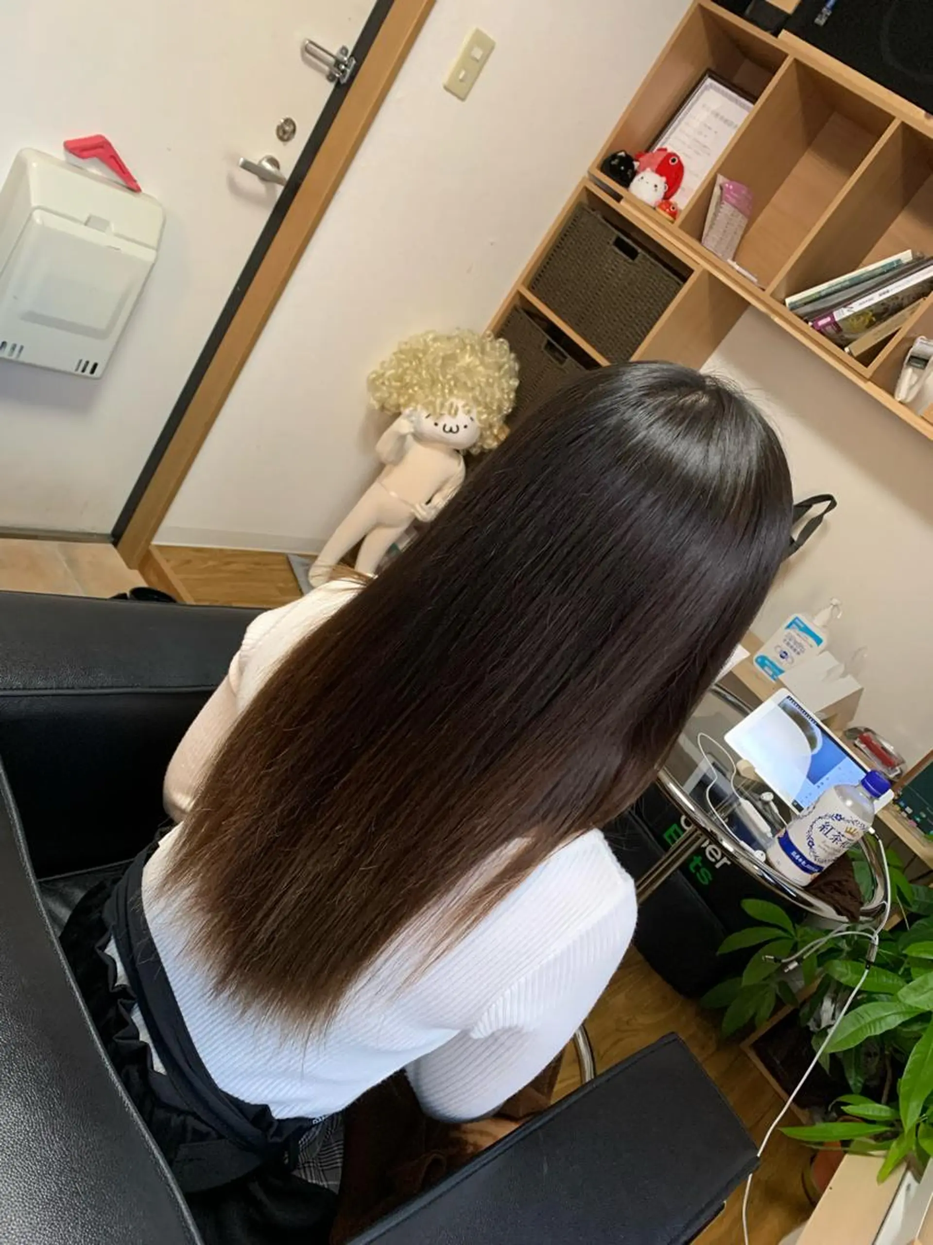 セミロング パーマ セミロングパーマ ストレートパーマ カット 縮毛矯正 じょん 。のヘアスタイル