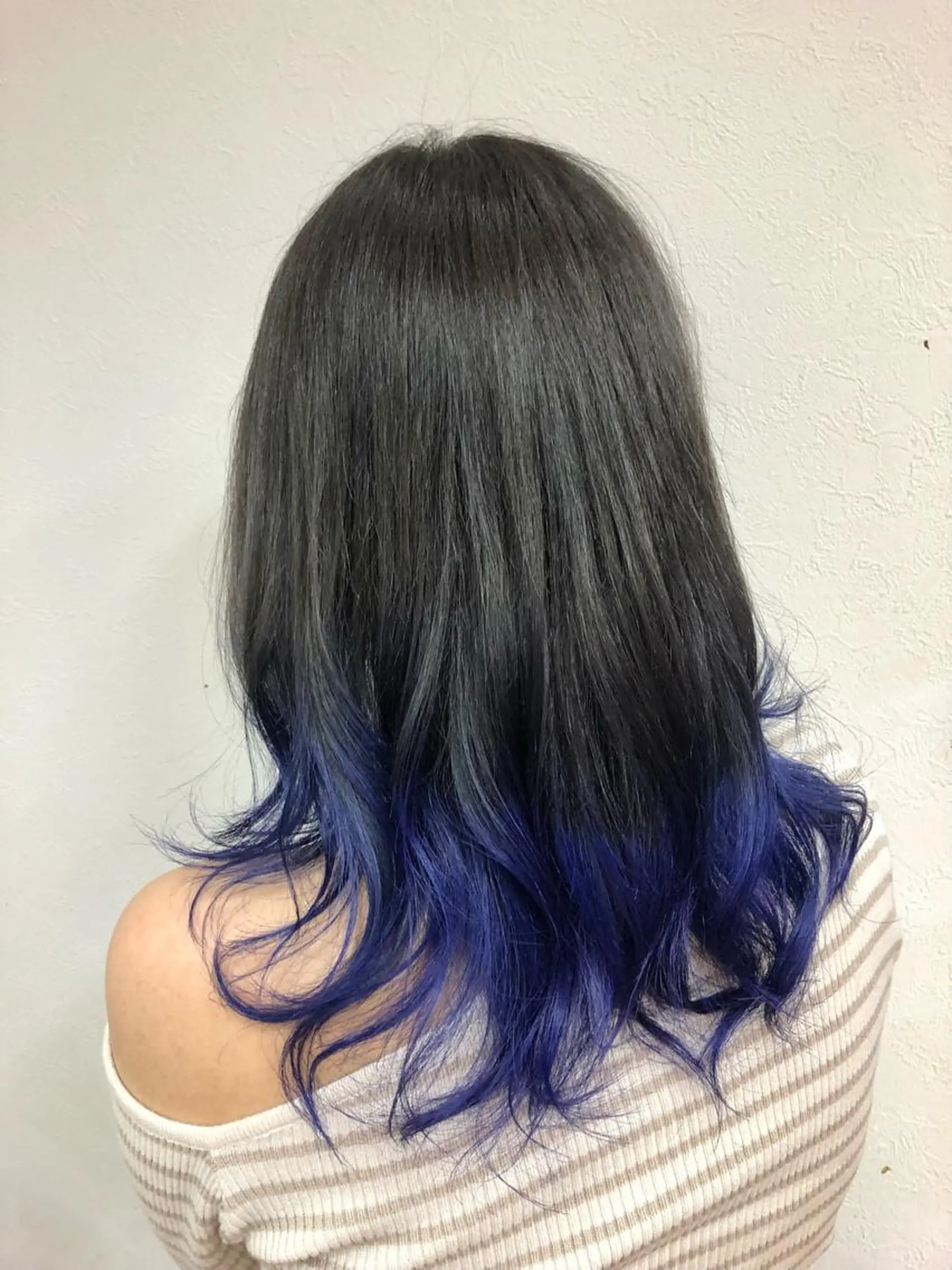 カラー ダブルスキルエクステ /羽エクステ白石宇由のヘアスタイル