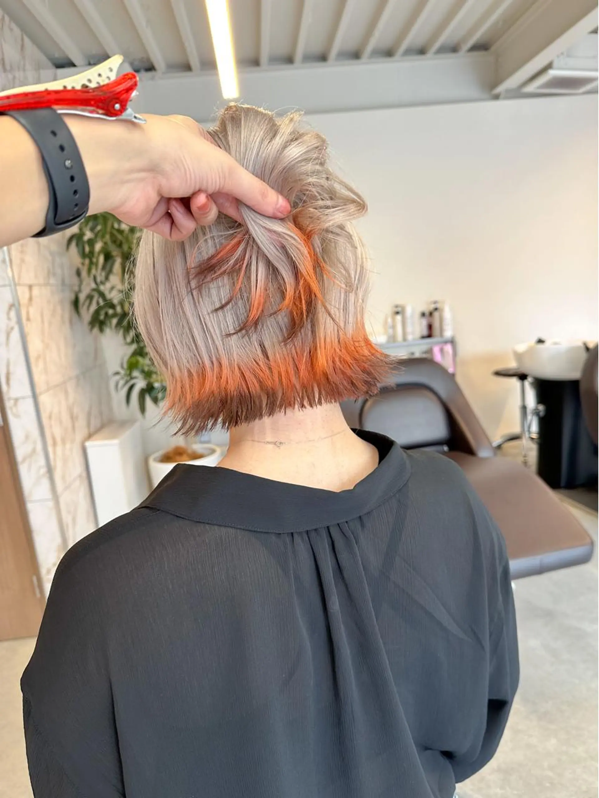 ショート カラー ハイトーン×似合わせ 🌱中川慎之介のヘアスタイル