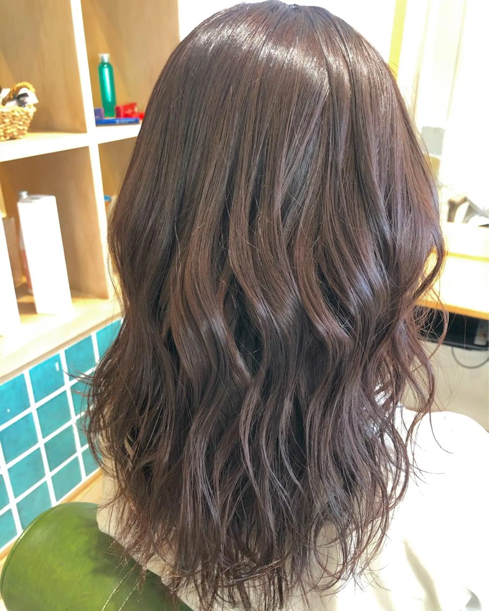 ミディアム カラー ベージュカラー ブリーチ モカベージュ 川口髪質改善ウルトワ 🌈毛島健樹🌈のヘアスタイル