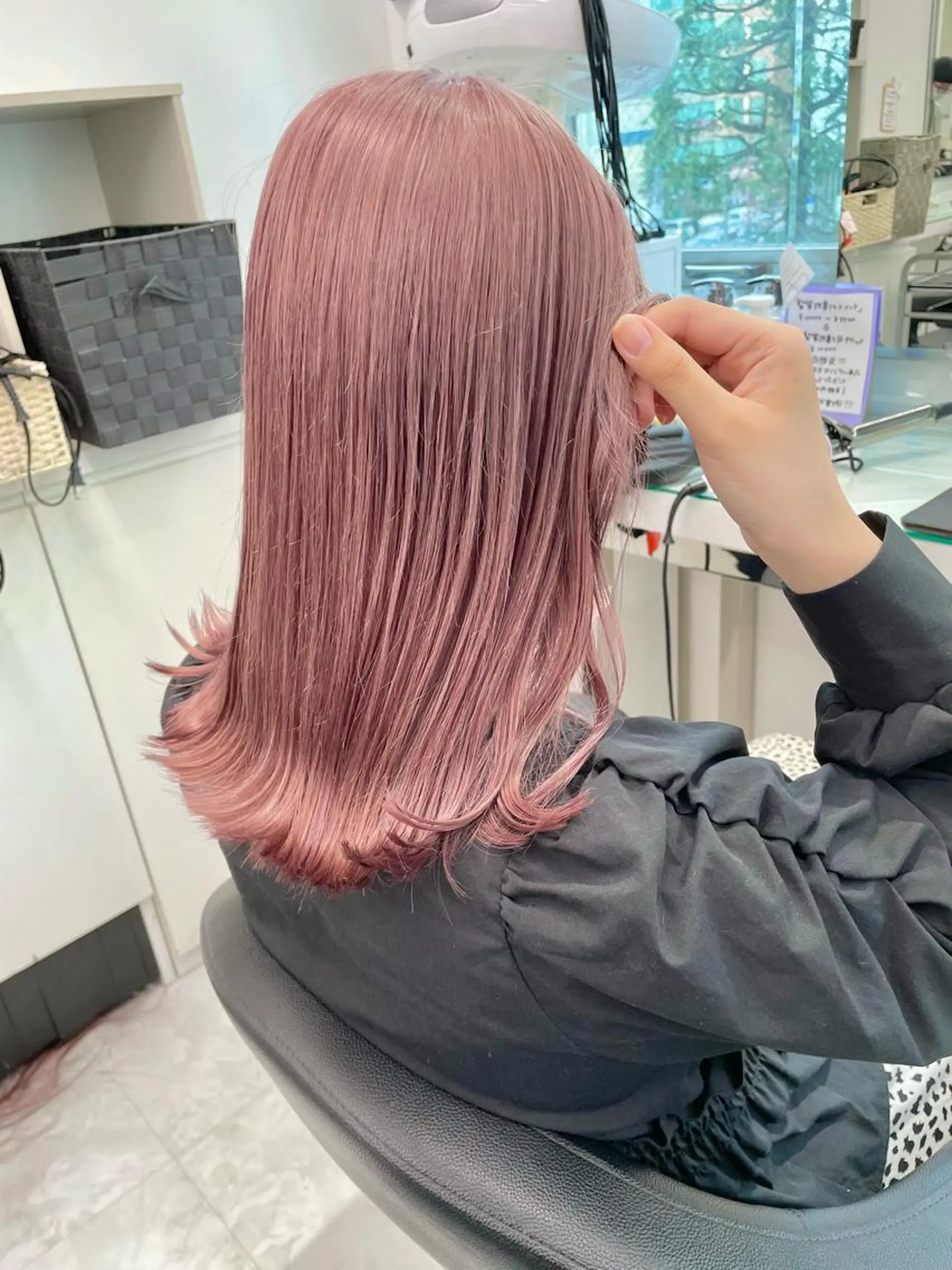 ミディアム ブリーチなしカラー/ レイヤー🎀天神のヘアスタイル