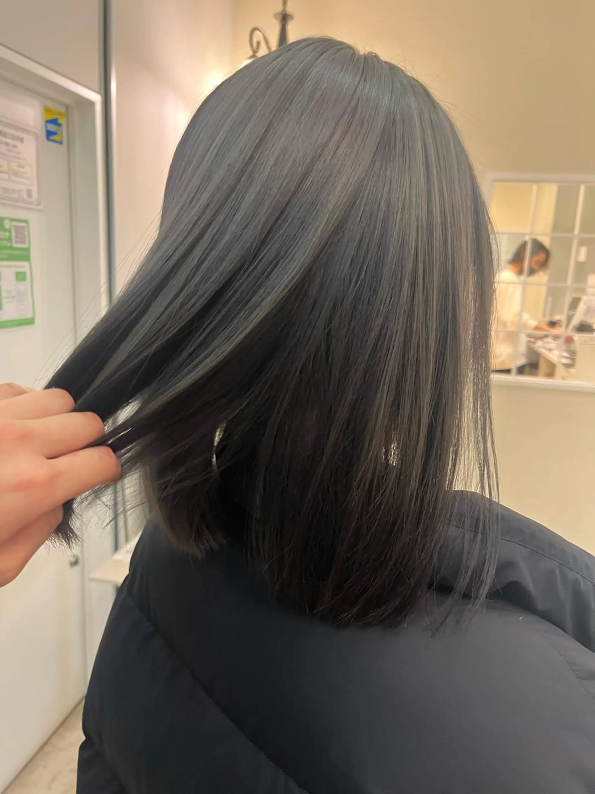 セミロング ベージュカラー/ いぢちるみのヘアスタイル