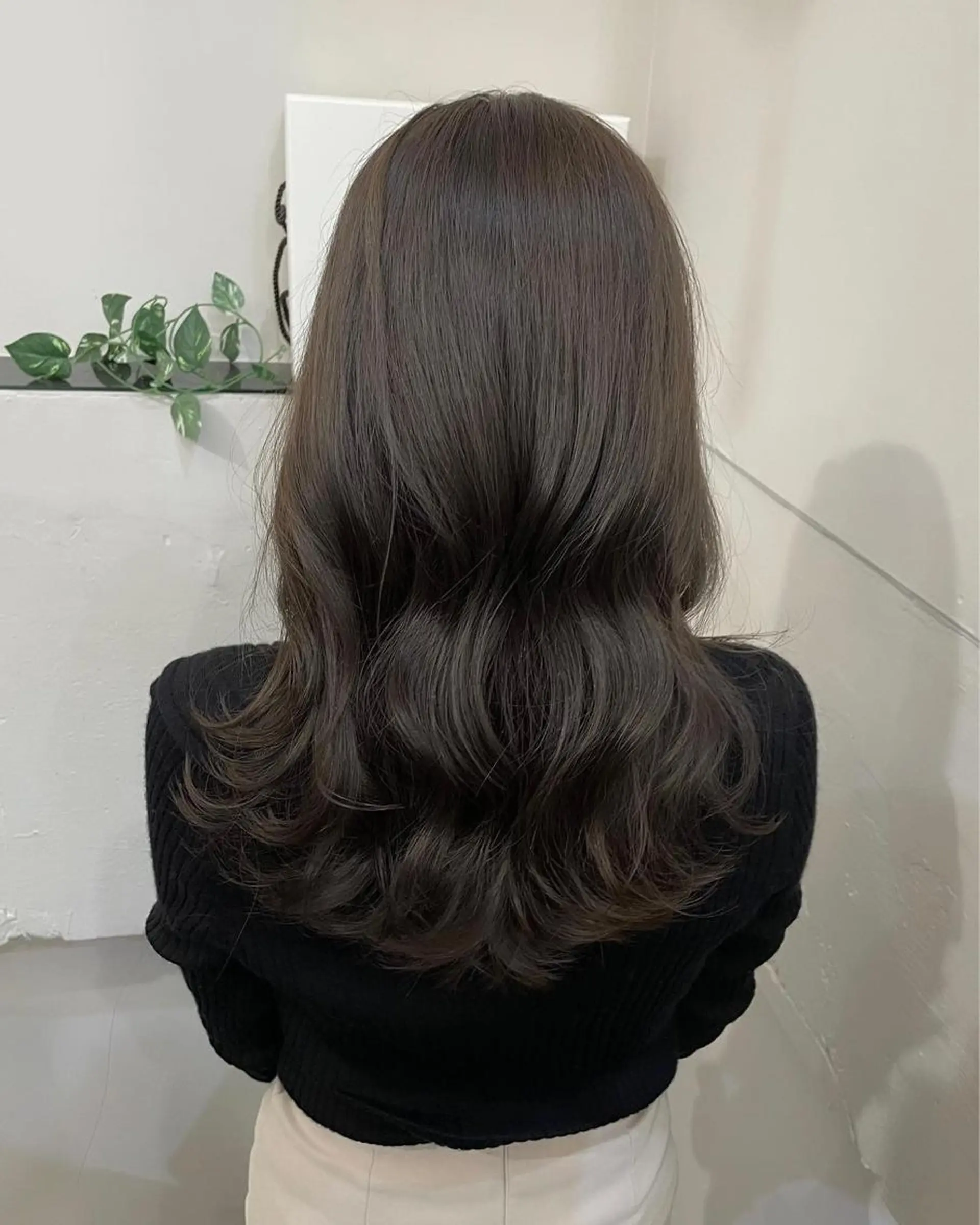 ロング カラー アッシュ アッシュグレー ショコラグレージュ グレージュ オリーブグレージュ カット ヘアカラー トリートメント 横浜/レイヤーカット /韓国ヘア/佐藤記正のヘアスタイル