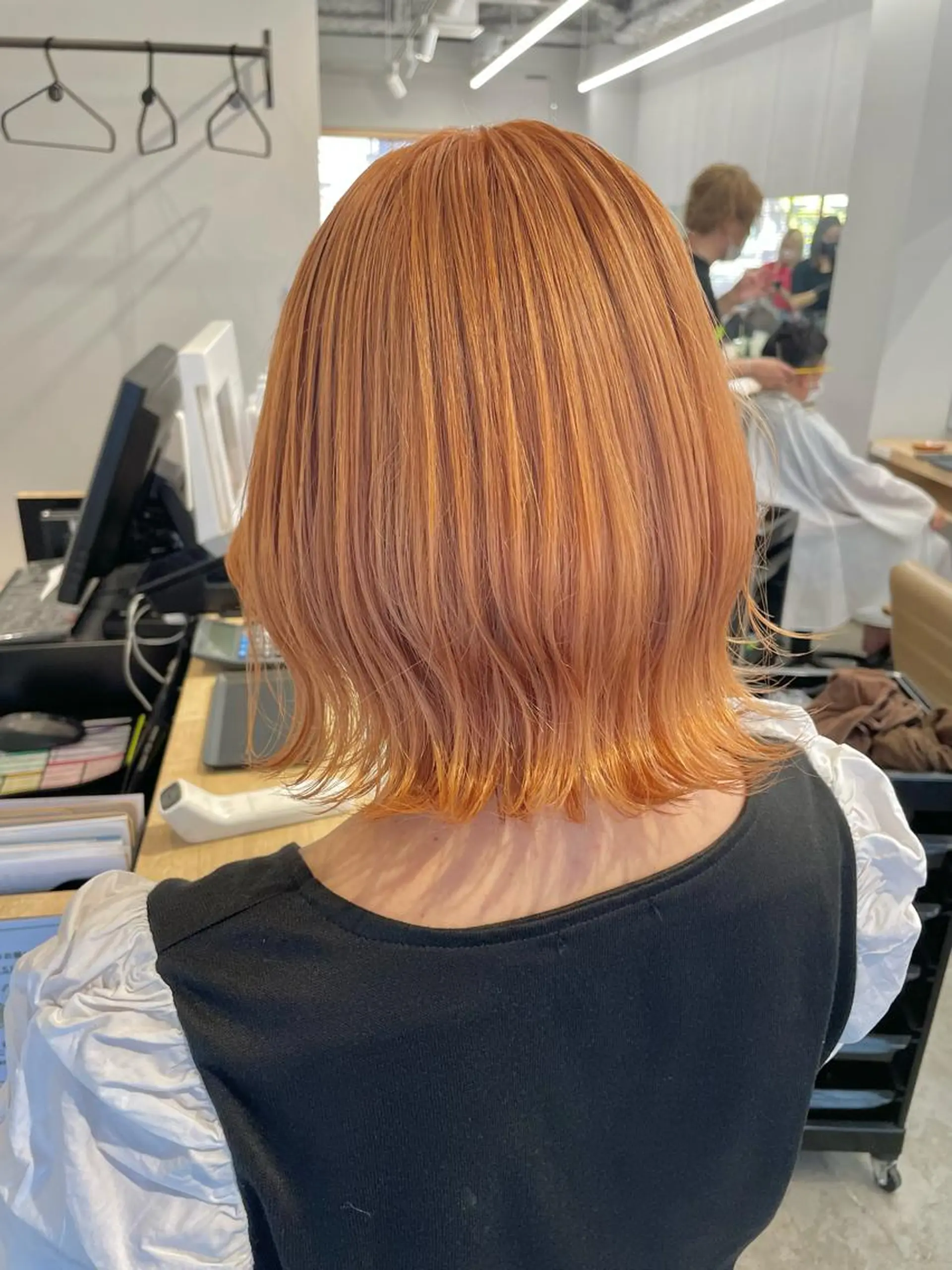 ミディアム SAEKI【ior 】北千住店ブリーチのヘアスタイル