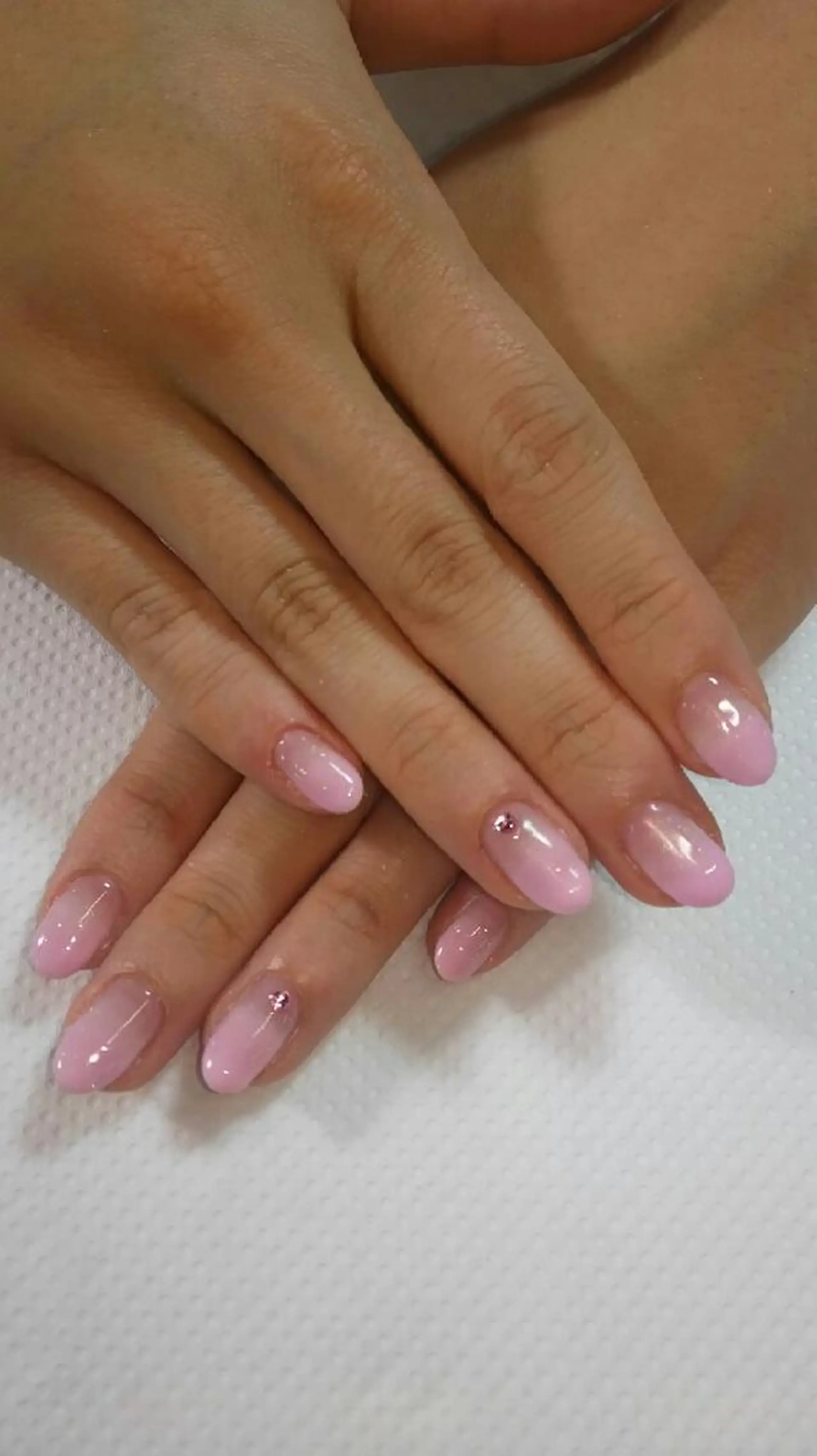 ネイル 桜ネイル ピンク ストーンネイル ネイルサロン ショコラのネイルデザイン