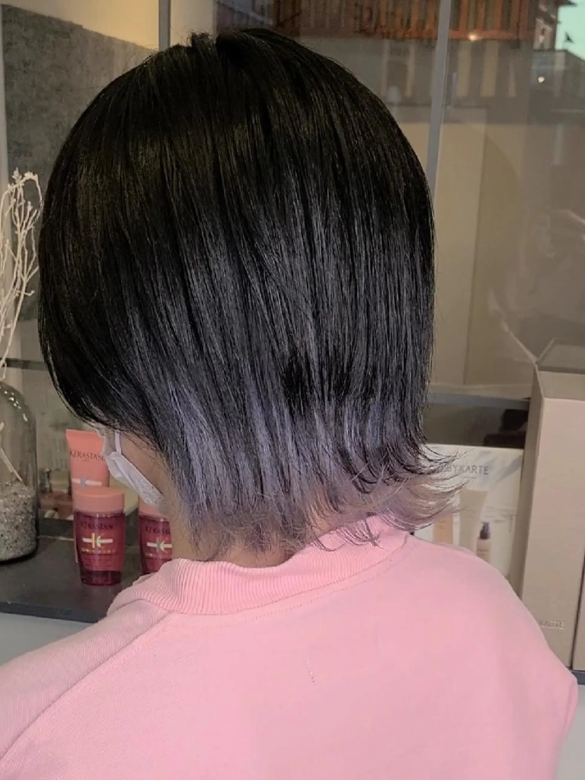 ショート カラー ブリーチカラー🌈 嘉名 真樹のヘアスタイル