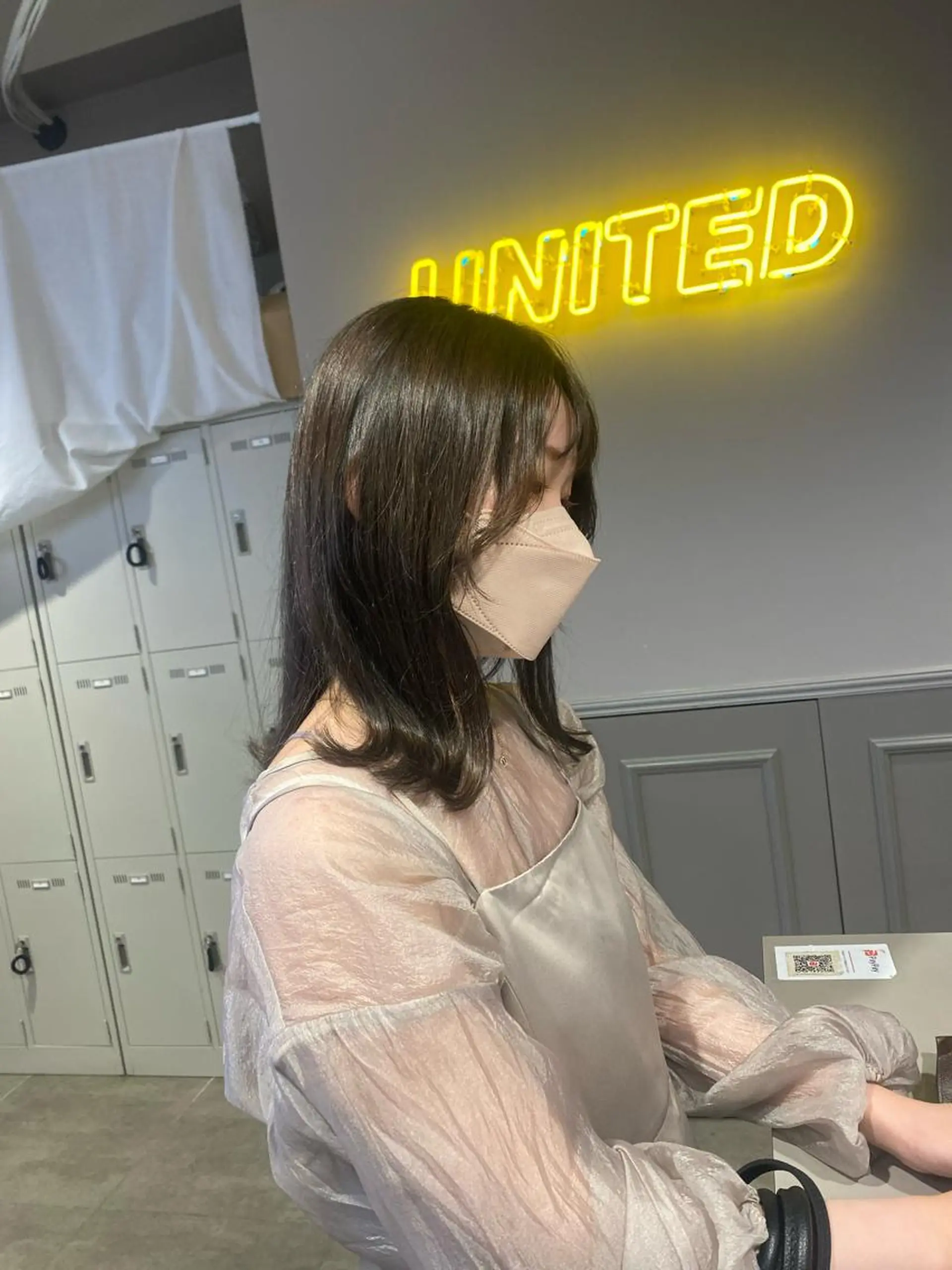 ミディアム カラー カット ヘアカラー トリートメント ヘッドスパ 韓国/トレンド レイヤー【101】のヘアスタイル