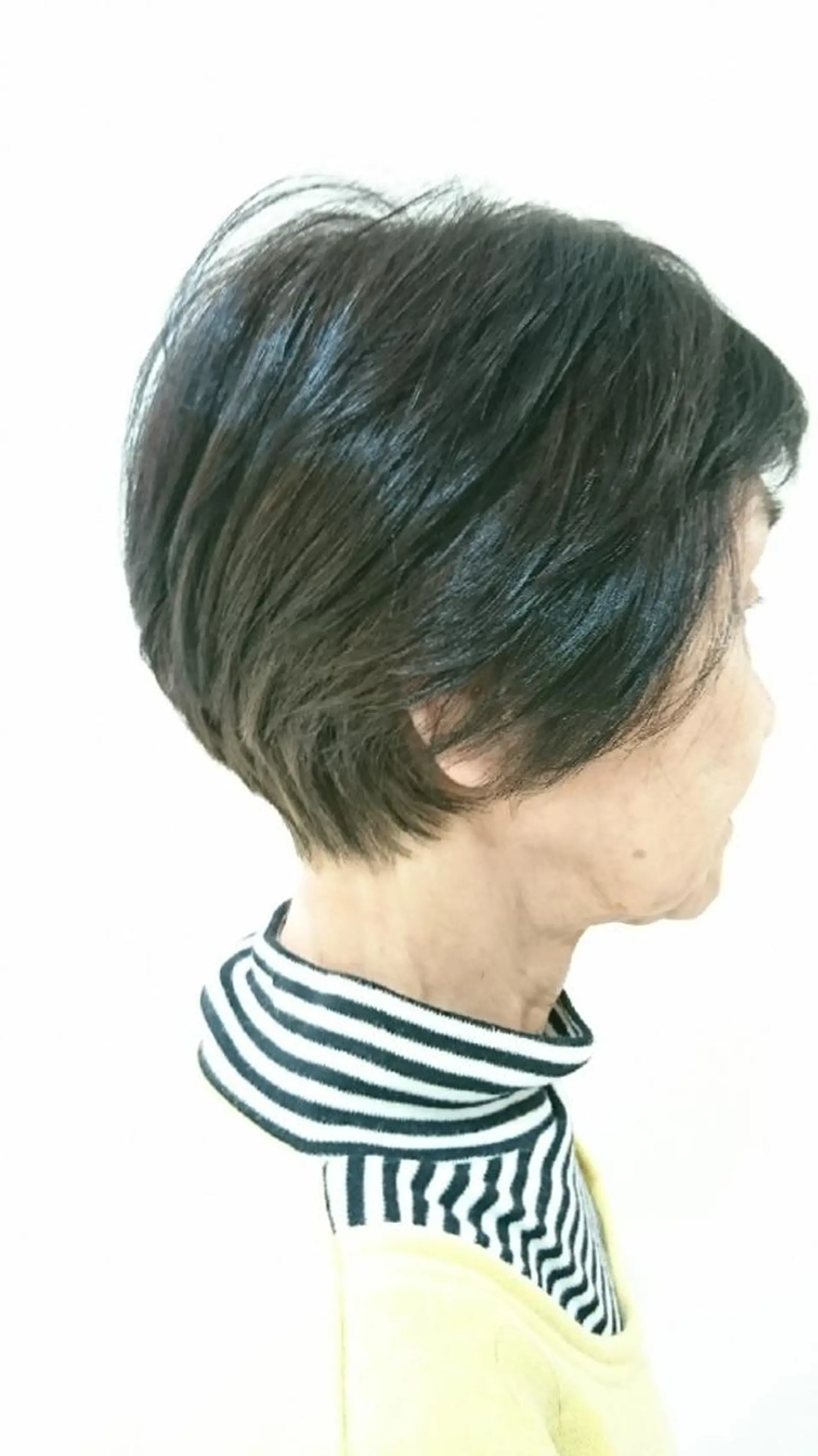 ショート 齋藤 愛美のヘアスタイル