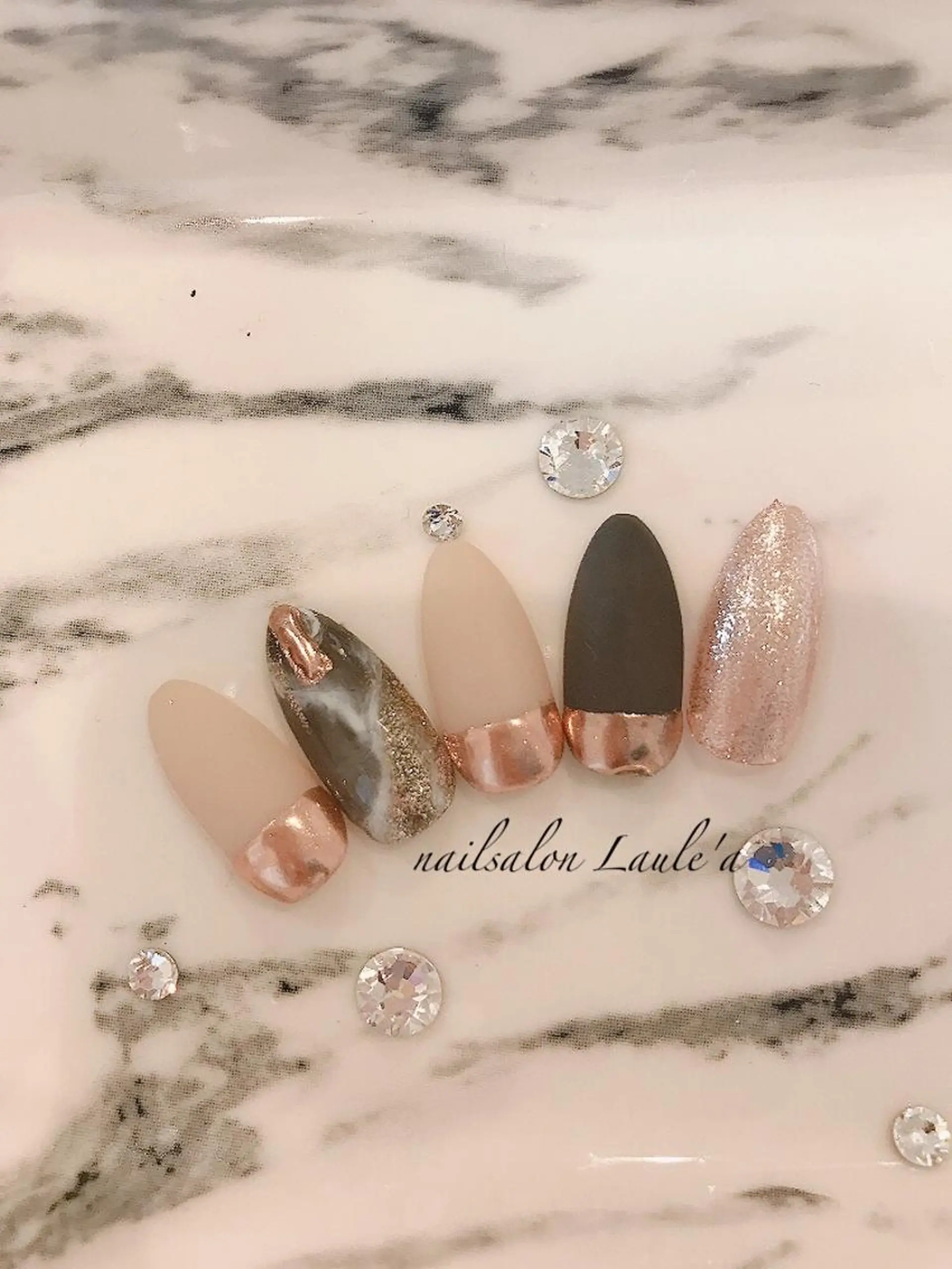 ネイル nailsalon Laule'aのネイルデザイン