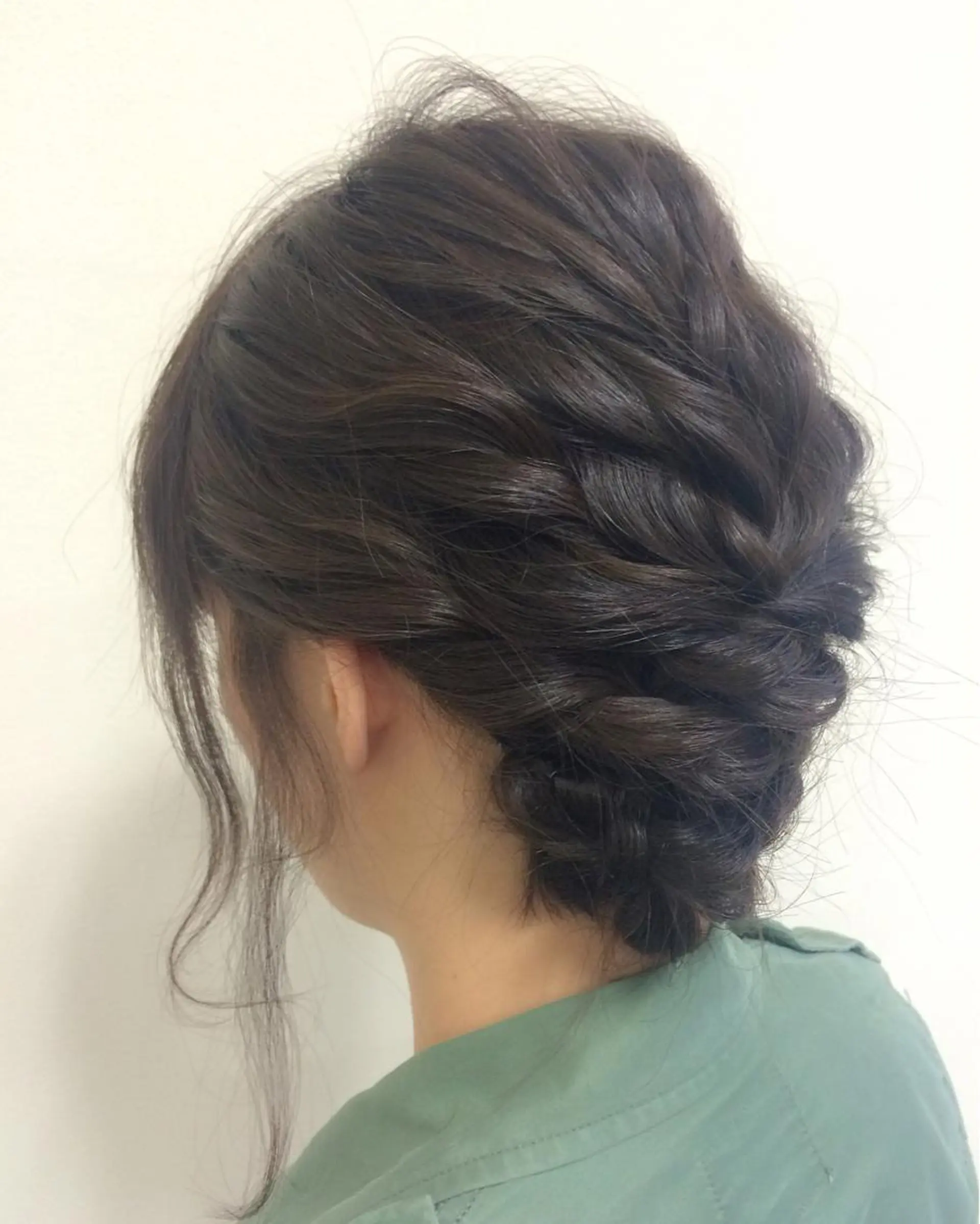 ミディアム セミロング ヘアアレンジ 沢田 瞳のヘアスタイル