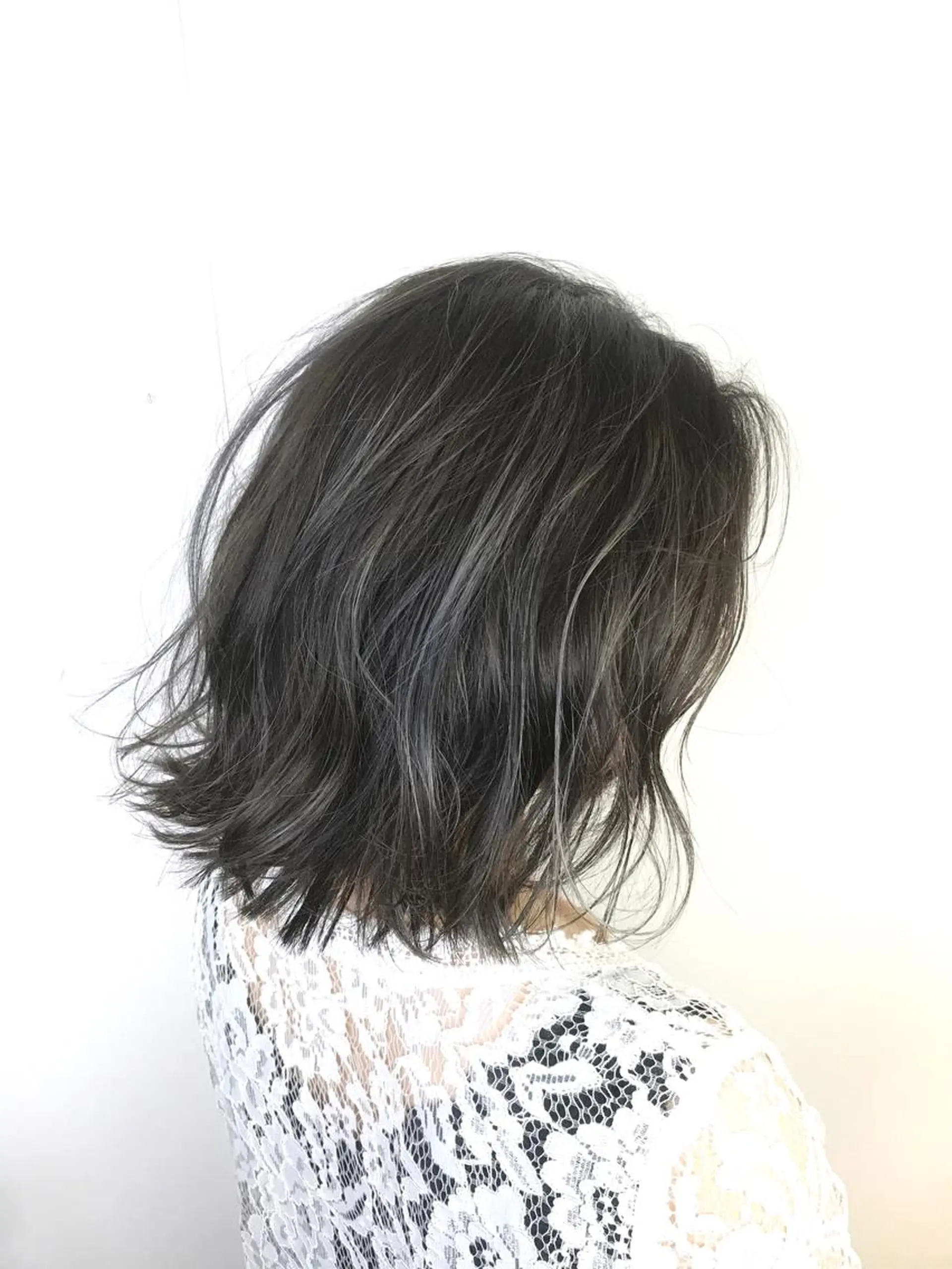 ショート アッシュ ハイライト ヘアカラー ブリーチカラー☆ 再生トリートメントのヘアスタイル