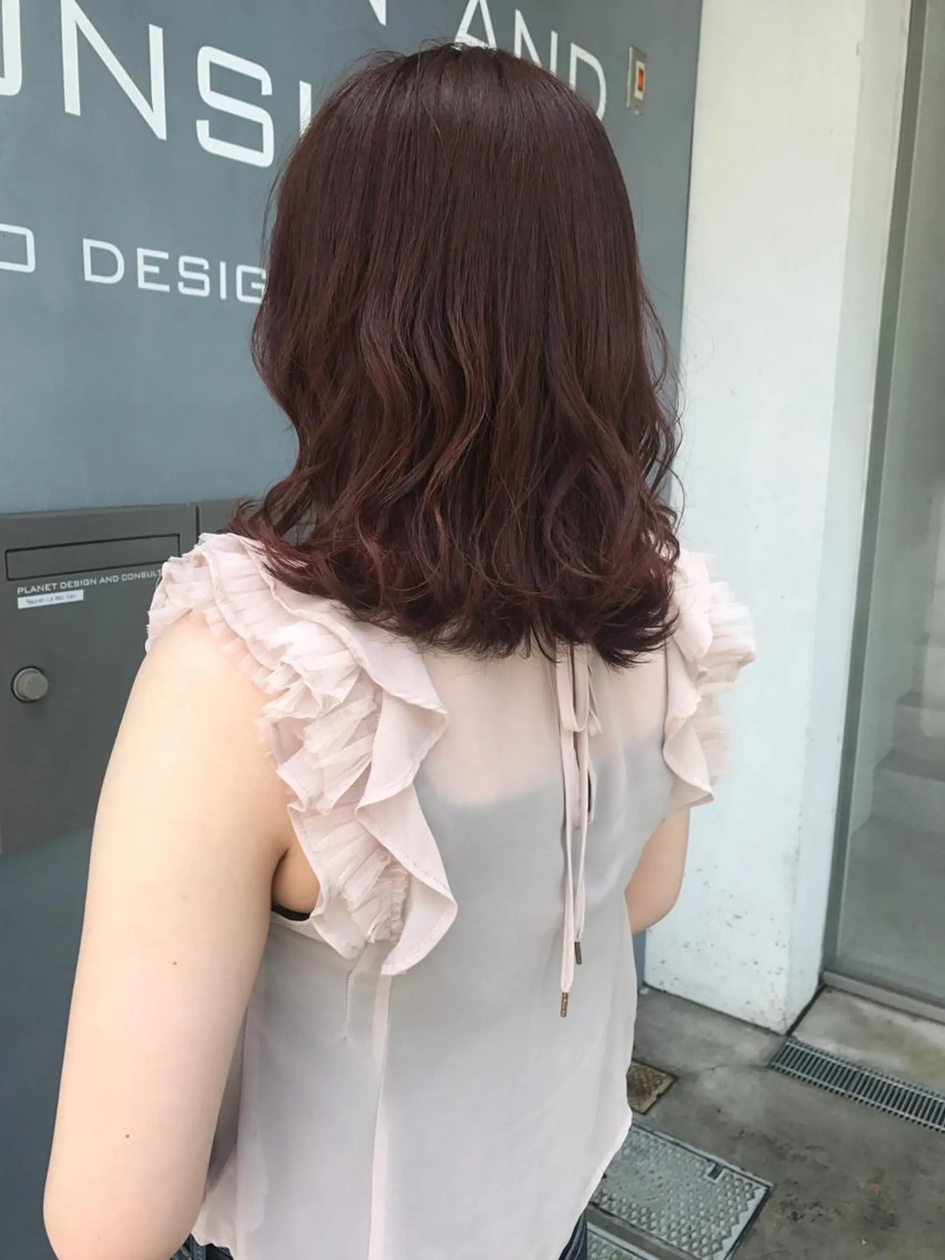 セミロング カラー ヘアアレンジ 村田 さやかの眉毛・アイブロウイメージ