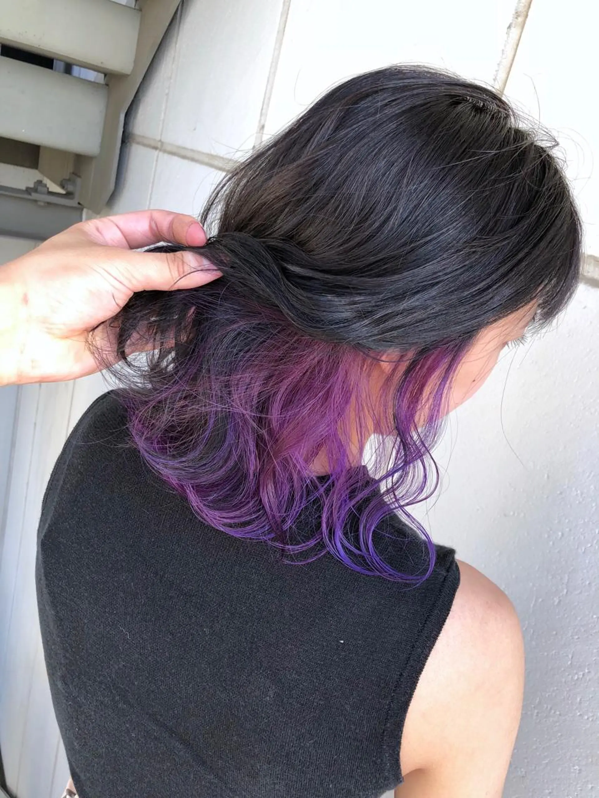 ミディアム カラー ヘアアレンジ パープルカラー 境 健助のヘアスタイル