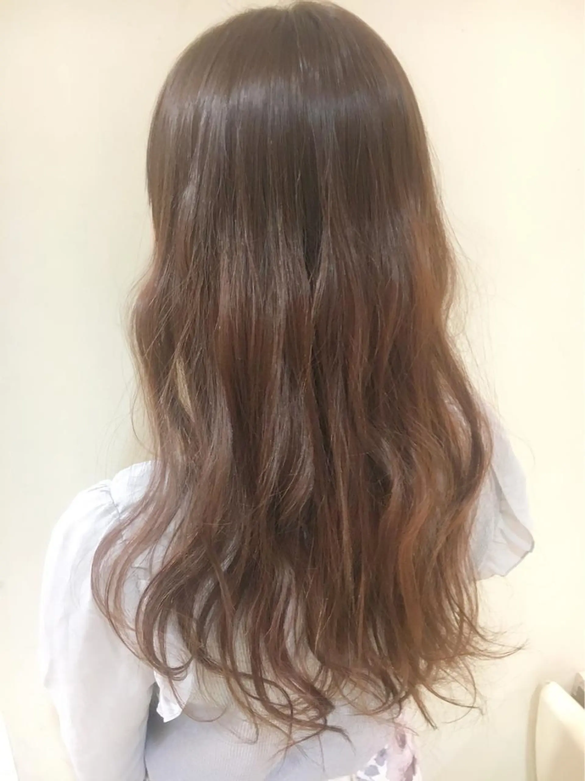 ロング カラー ベージュカラー ブリーチ ブリーチなしカラー ピンクカラー ピンクベージュ ヘアカラー 永井 大希のヘアスタイル