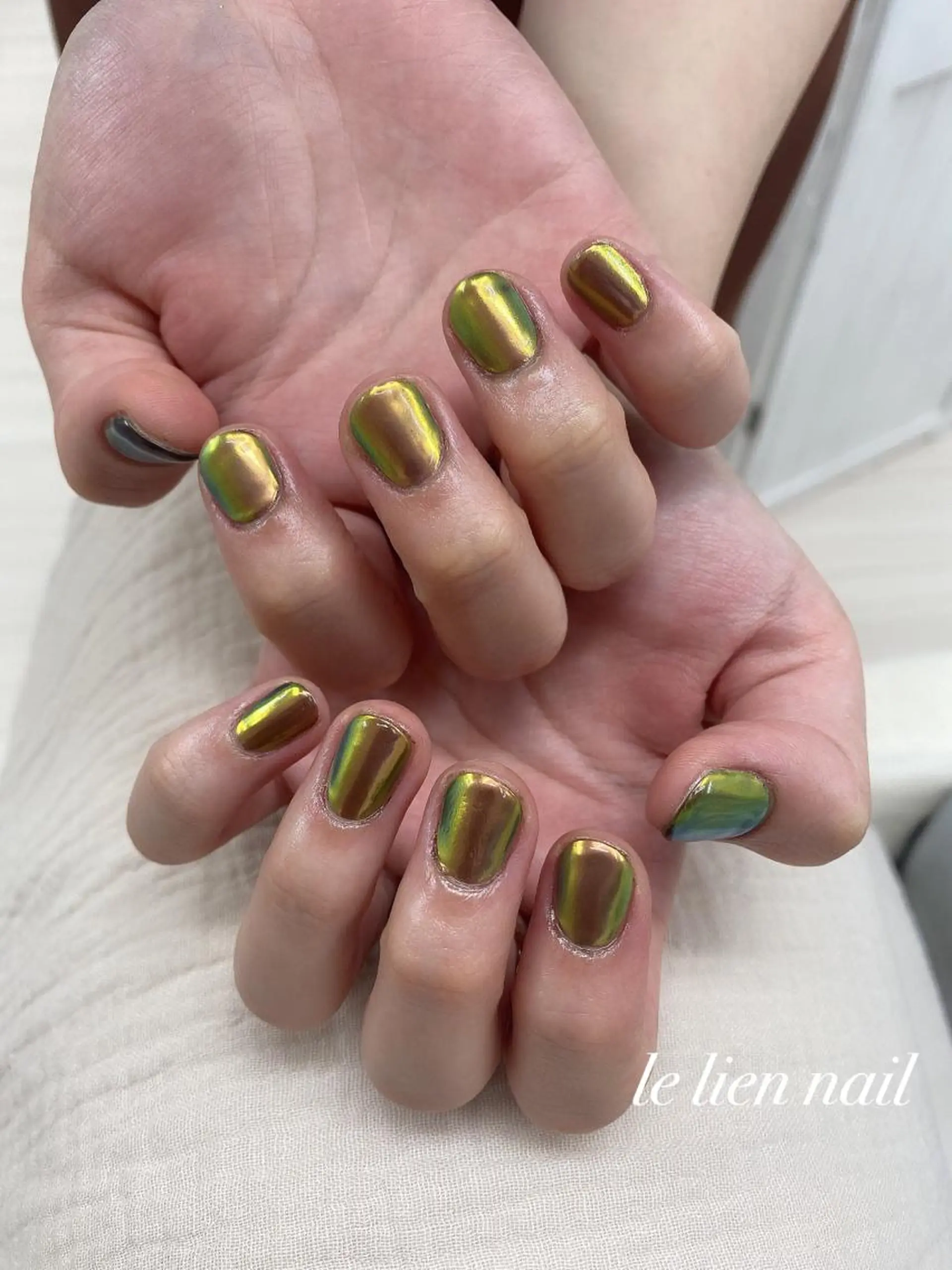 ネイル ミラーネイル le lien nailのネイルデザイン