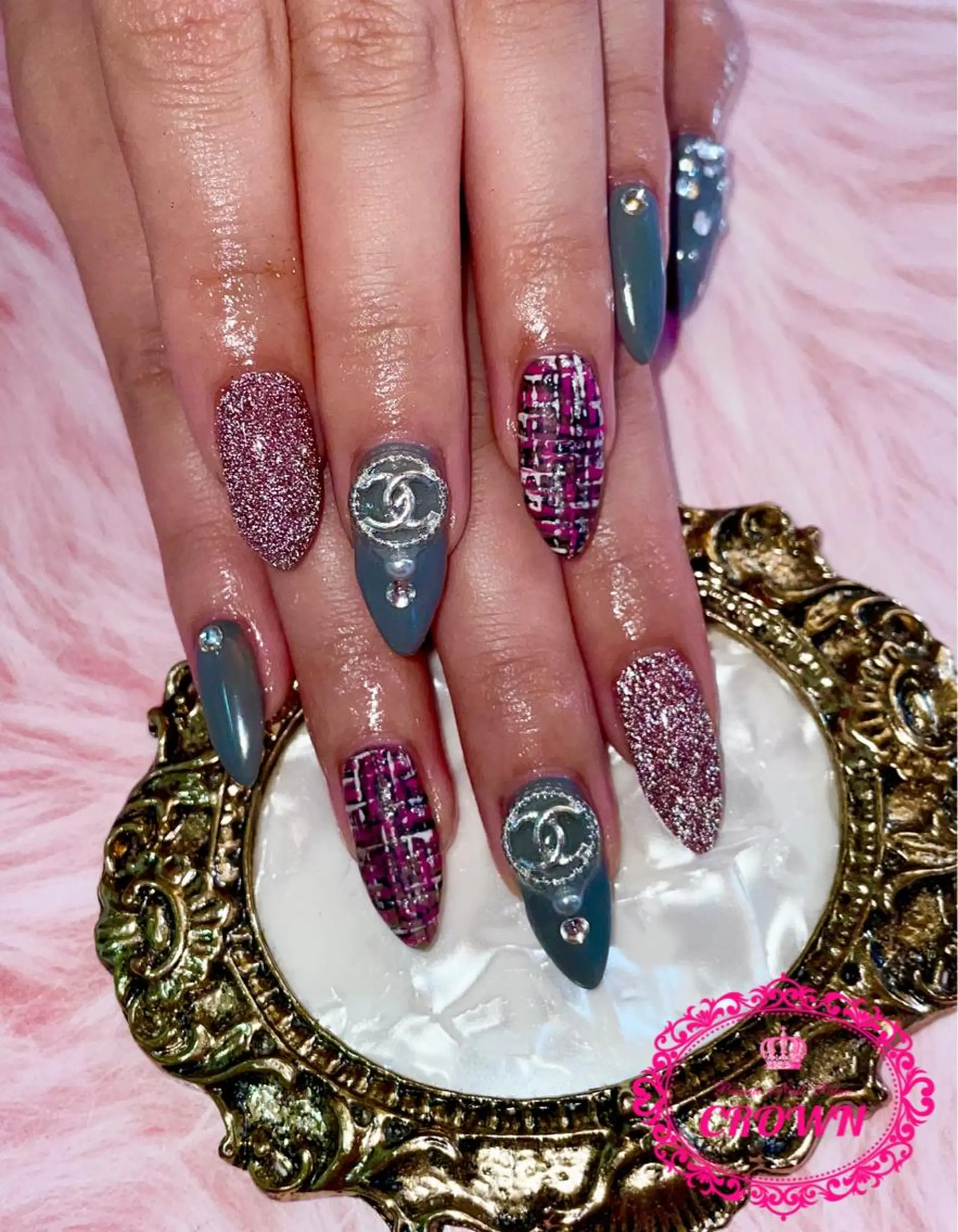 ネイル CROWN プライベートサロンのネイルデザイン