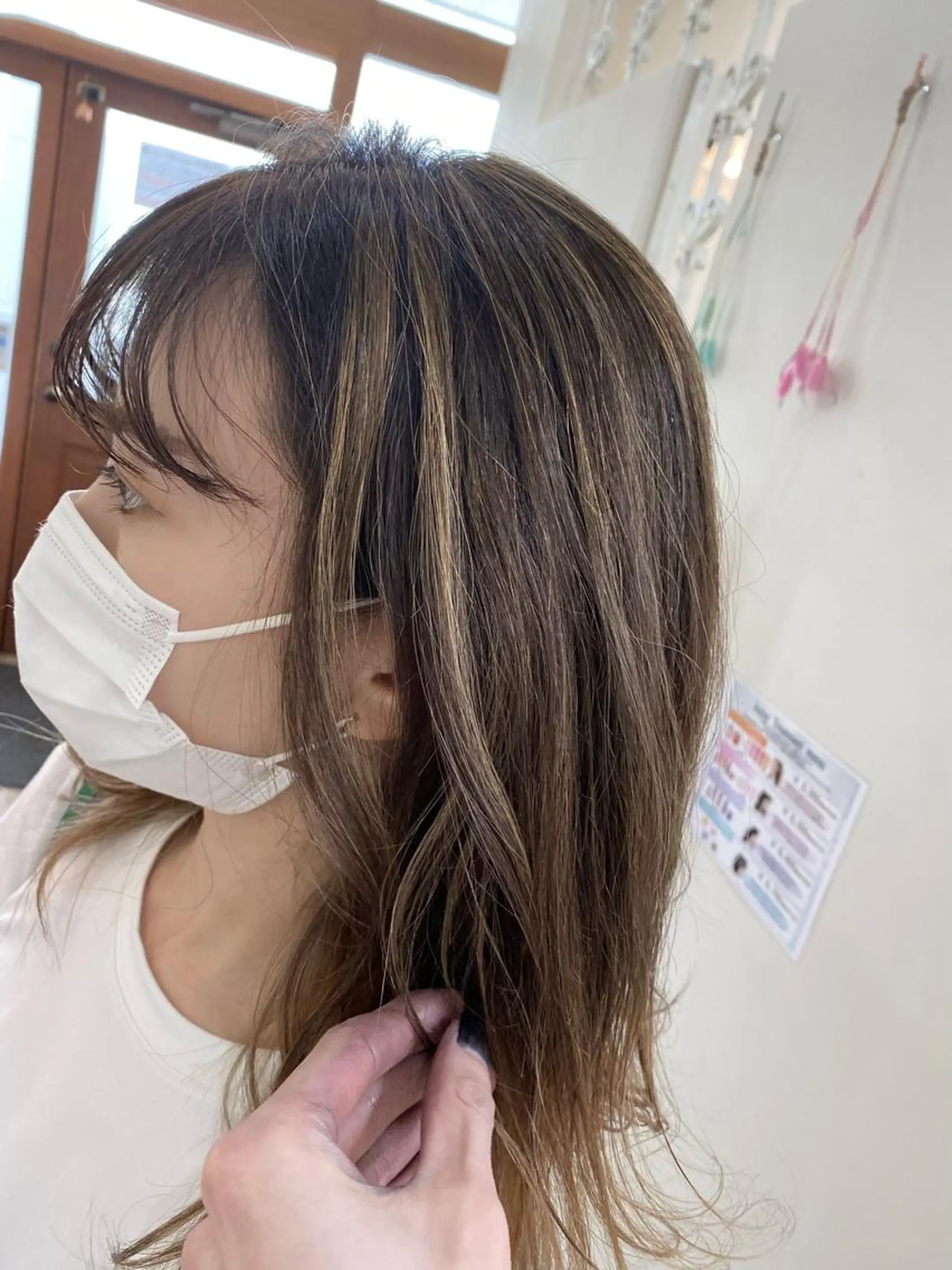 カラー SALOWIN栄 高須大貴のヘアスタイル