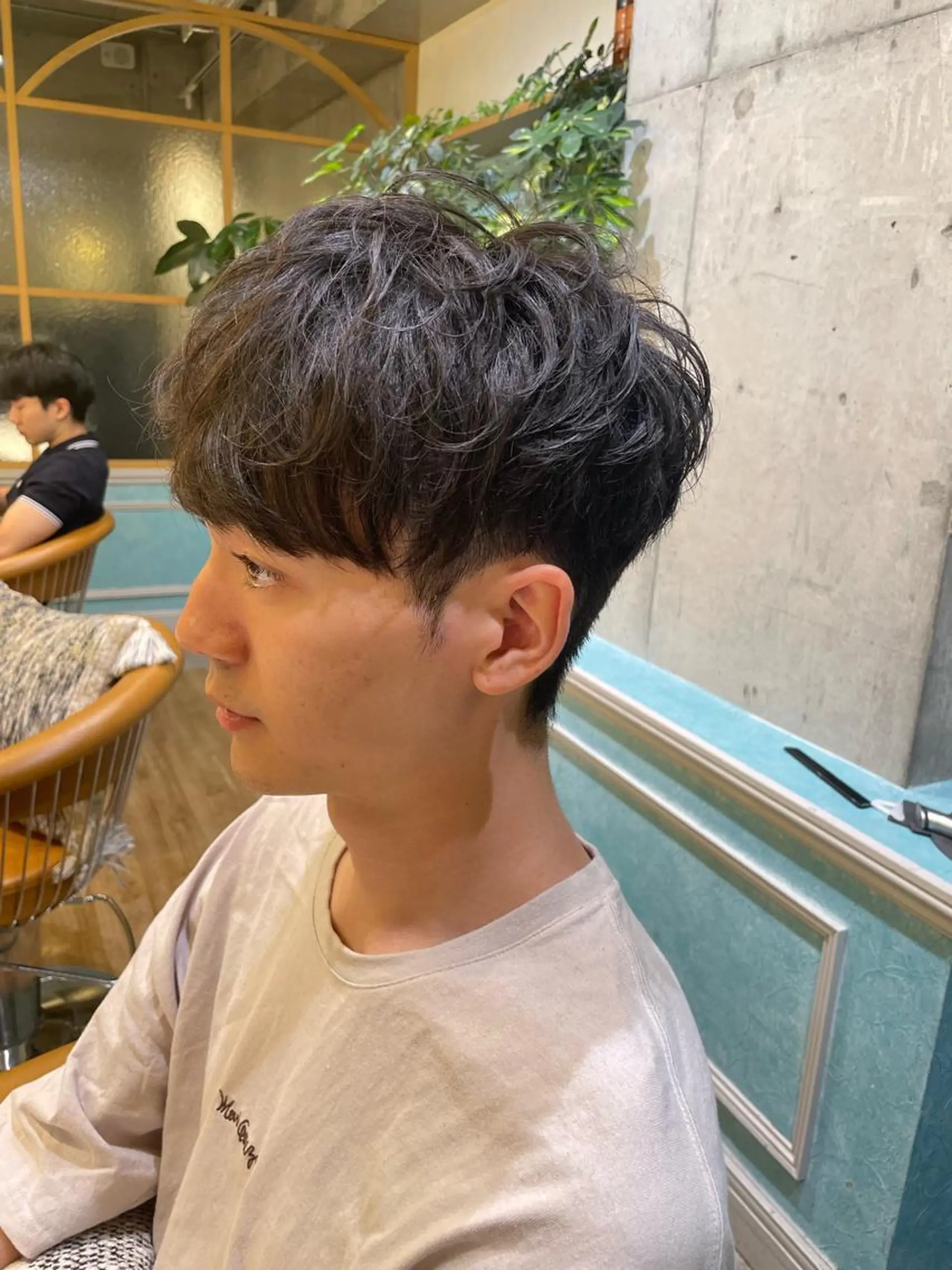 メンズ カット 縮毛矯正　髪質改善 韓国風レイヤー　吉田のヘアスタイル