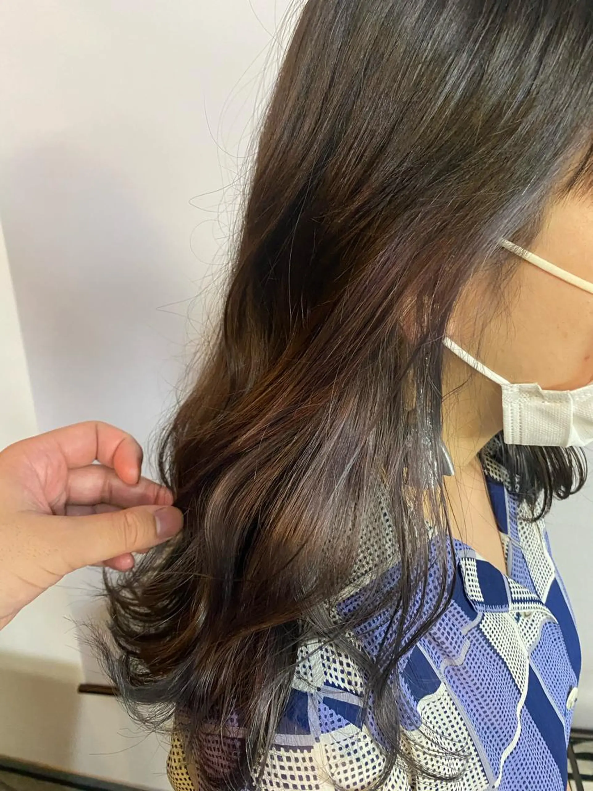 ミディアム カラー ヘアアレンジ ブリーチ インナーカラー パープルカラー カット ヘアカラー トリートメント 年間1500人担当 代表 南一路のヘアスタイル