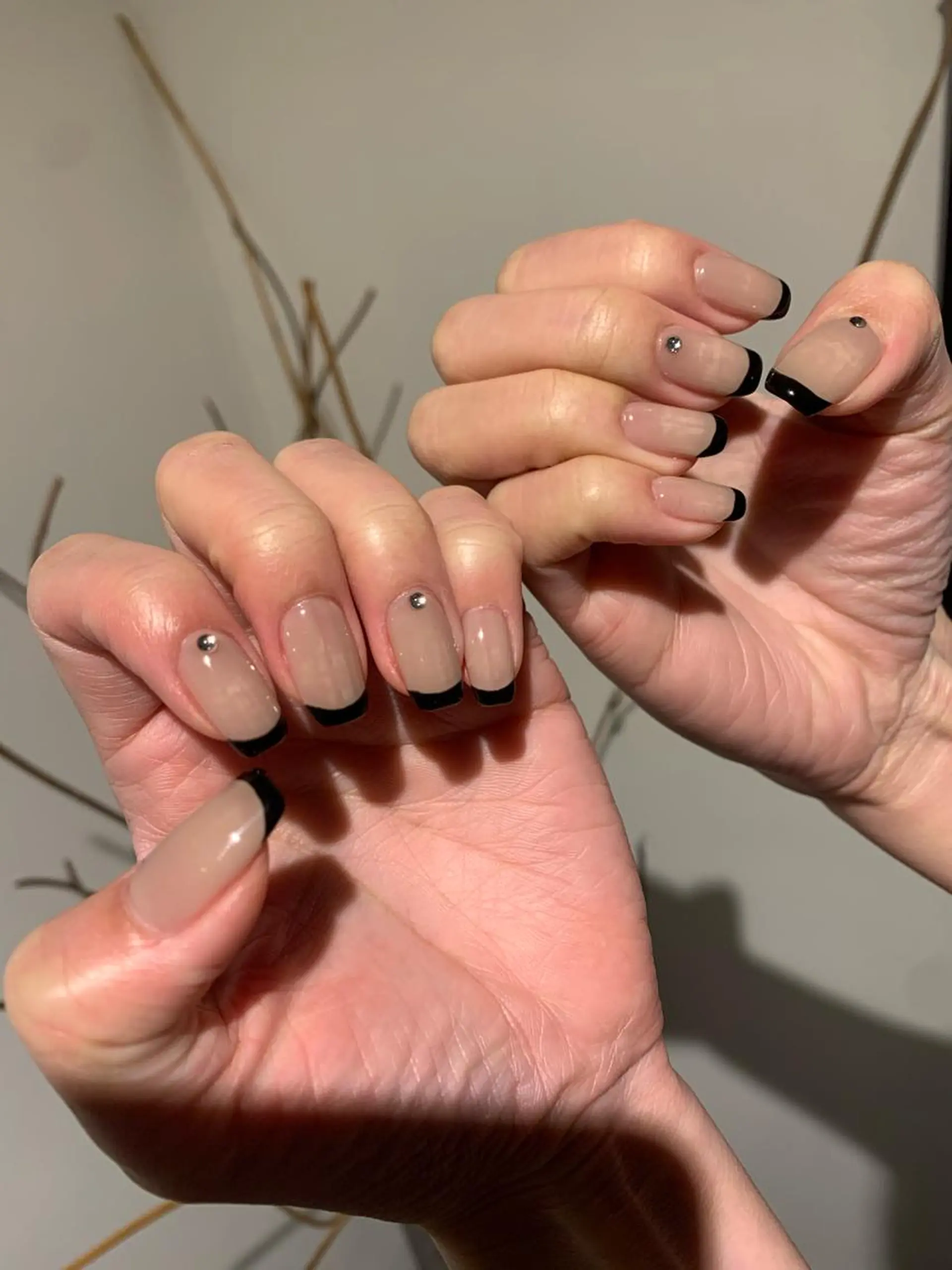 ネイル アートネイル オーロラネイル クリアネイル フットネイル フレンチネイル ハンドネイル アトリエ １０３のネイルデザイン