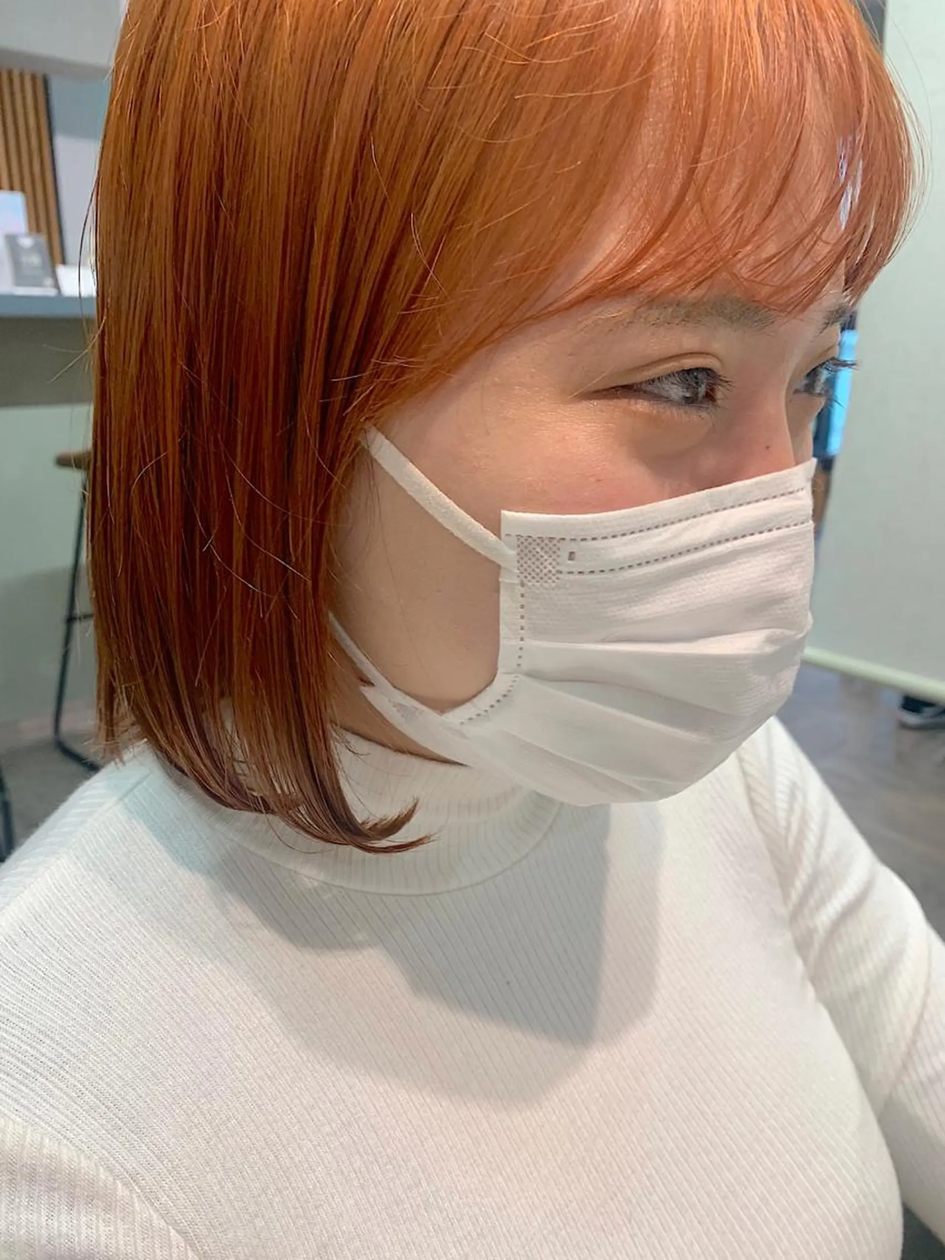 ショート カラー ヘアアレンジ 切りっぱなしボブ ベージュカラー ブリーチ オレンジ オレンジベージュ SALOWIN藤沢店所属・サナ🌱 切りっぱなしボブのヘアスタイル