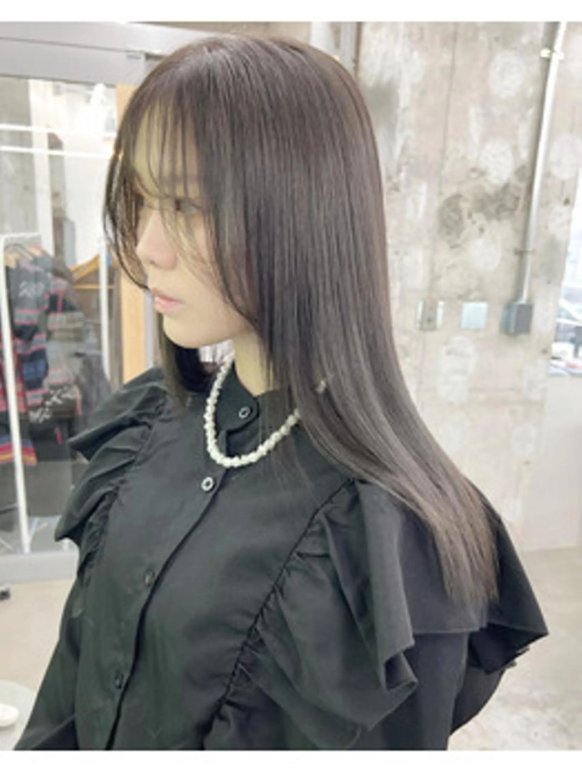 セミロング カラー パーマ ヘアアレンジ セミロングパーマ アディクシーカラー ベージュカラー ブリーチ ケアカラー カット ヘアカラー トリートメント ヘアケア特化型サロン newi 梅田のヘアスタイル