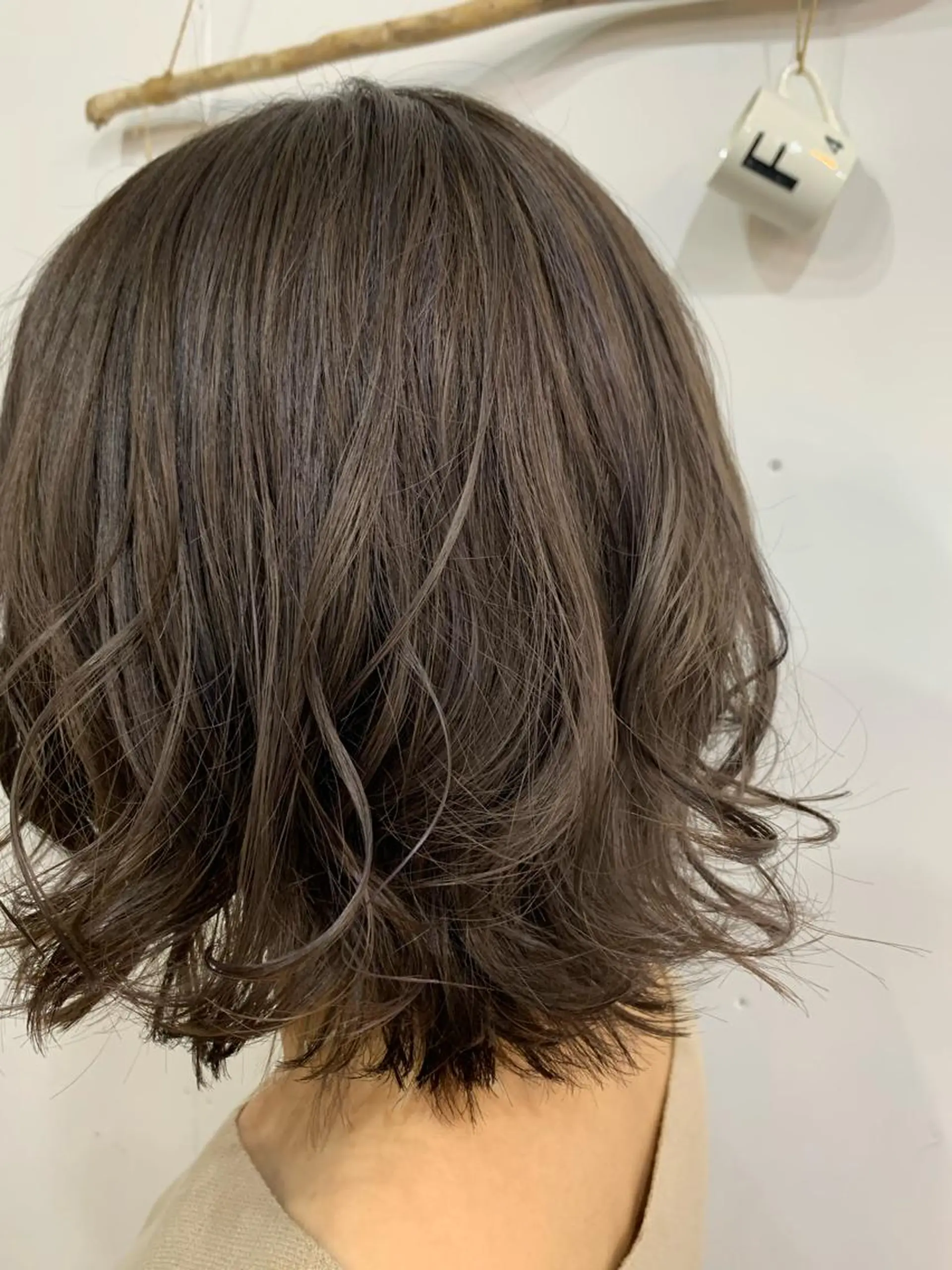 ミディアム カラー RINKA 琳茄のヘアスタイル