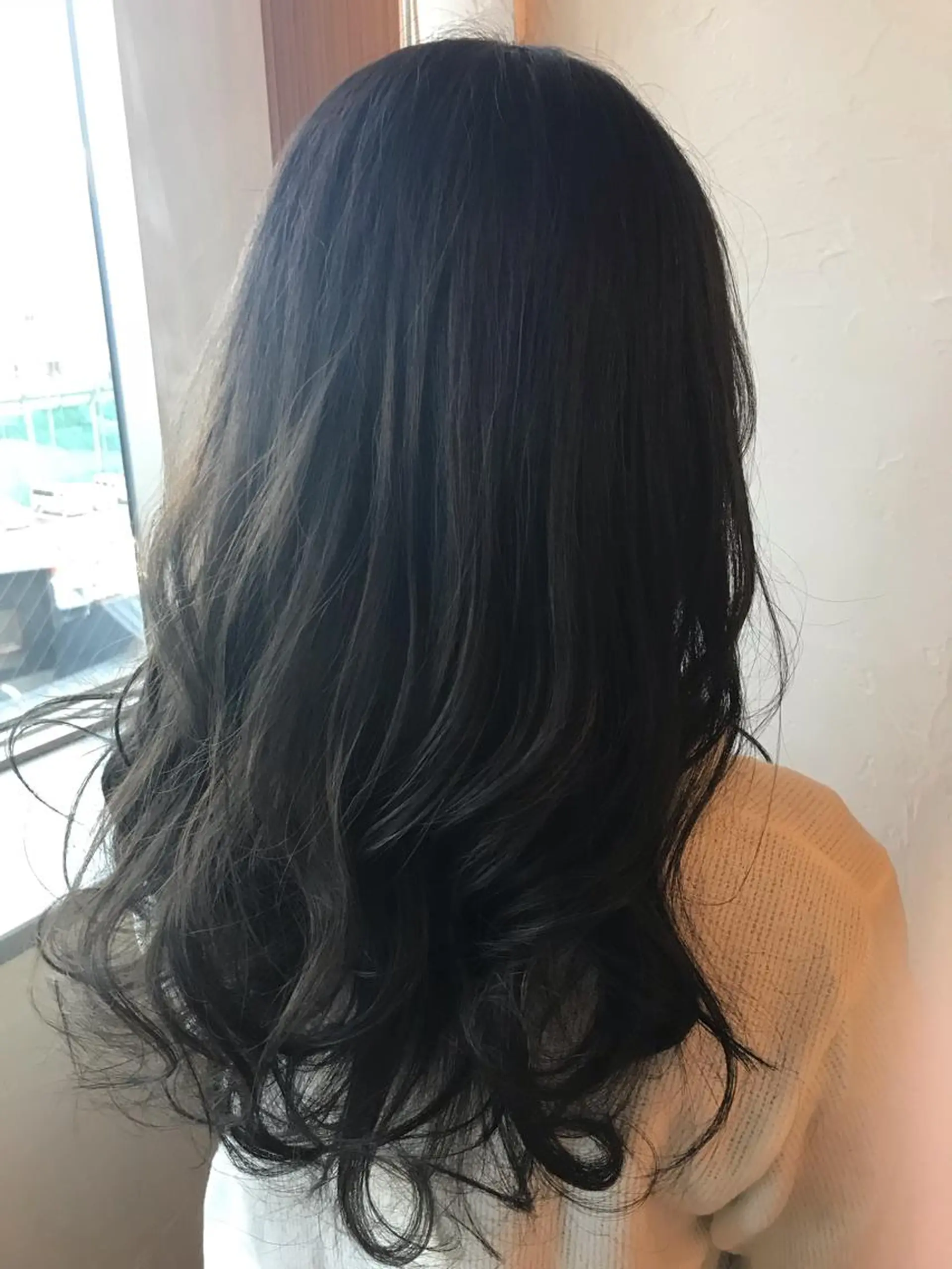 ロング カラー ヘアカラー トリートメント 古田 昂也のヘアスタイル