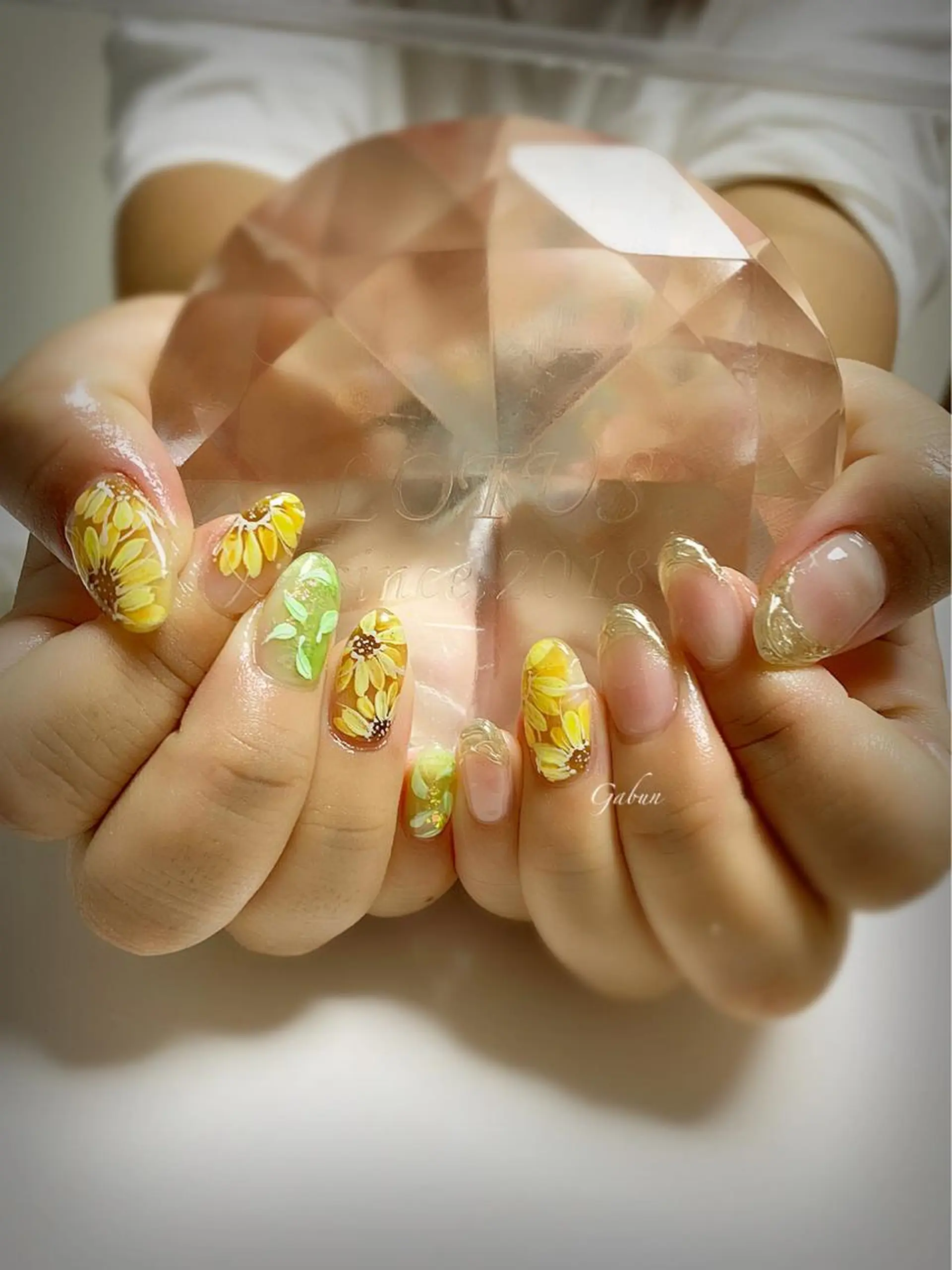 ネイル ハンドネイル ハンドケア LOTUS ネイルサロンのネイルデザイン