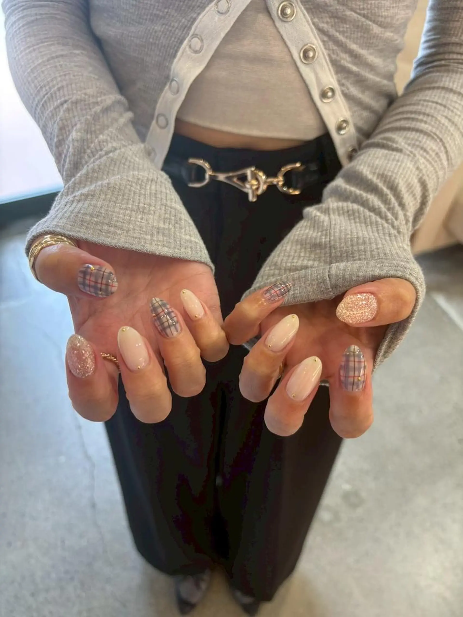 ネイル whitepaper 🎀airiのネイルデザイン