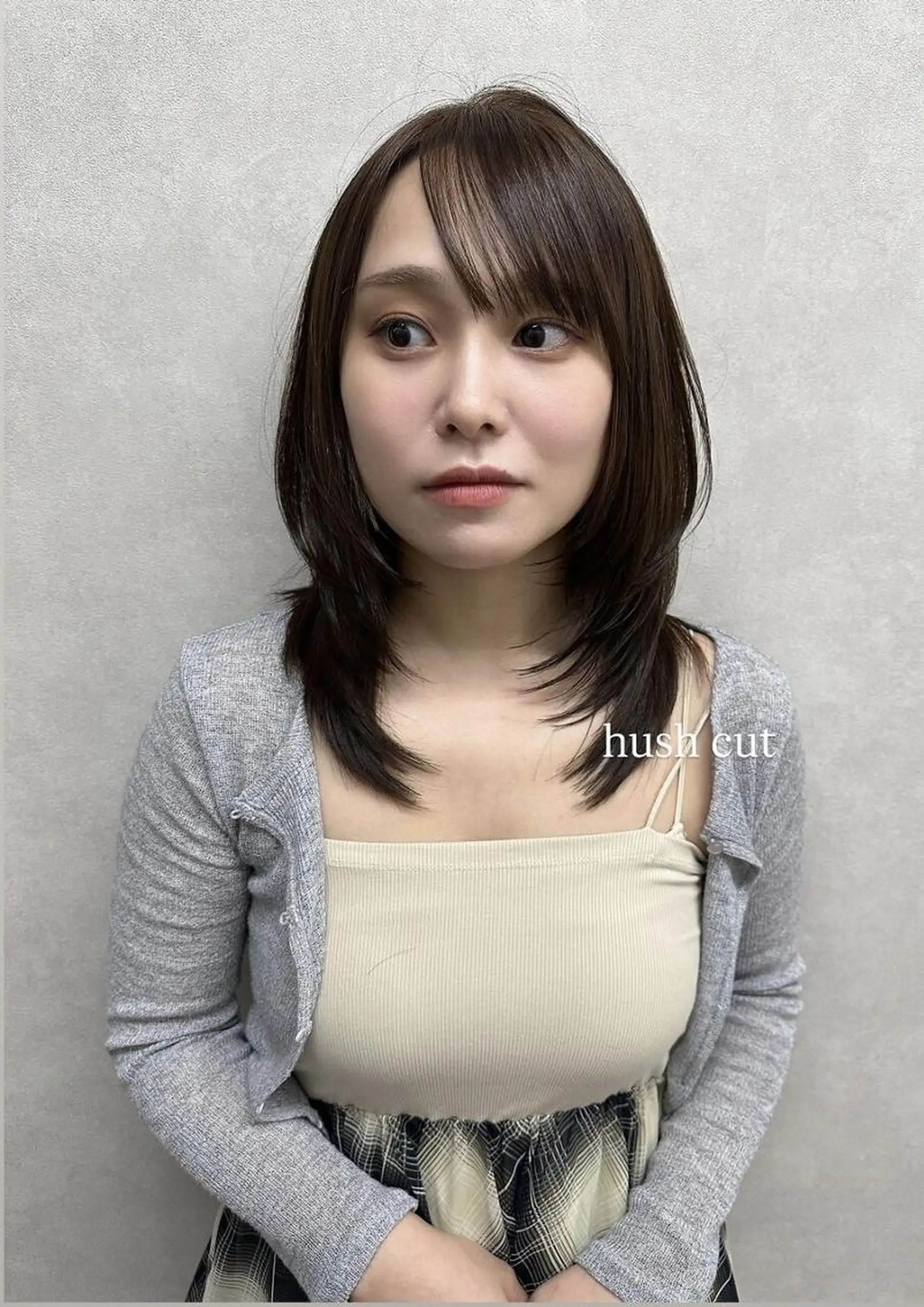 カラー セミロング ショートボブ セミロングパーマ バレイヤージュ 黒髪 ブリーチ カット ヘアカラー トリートメント ヘッドスパ ROW 札幌のヘアスタイル