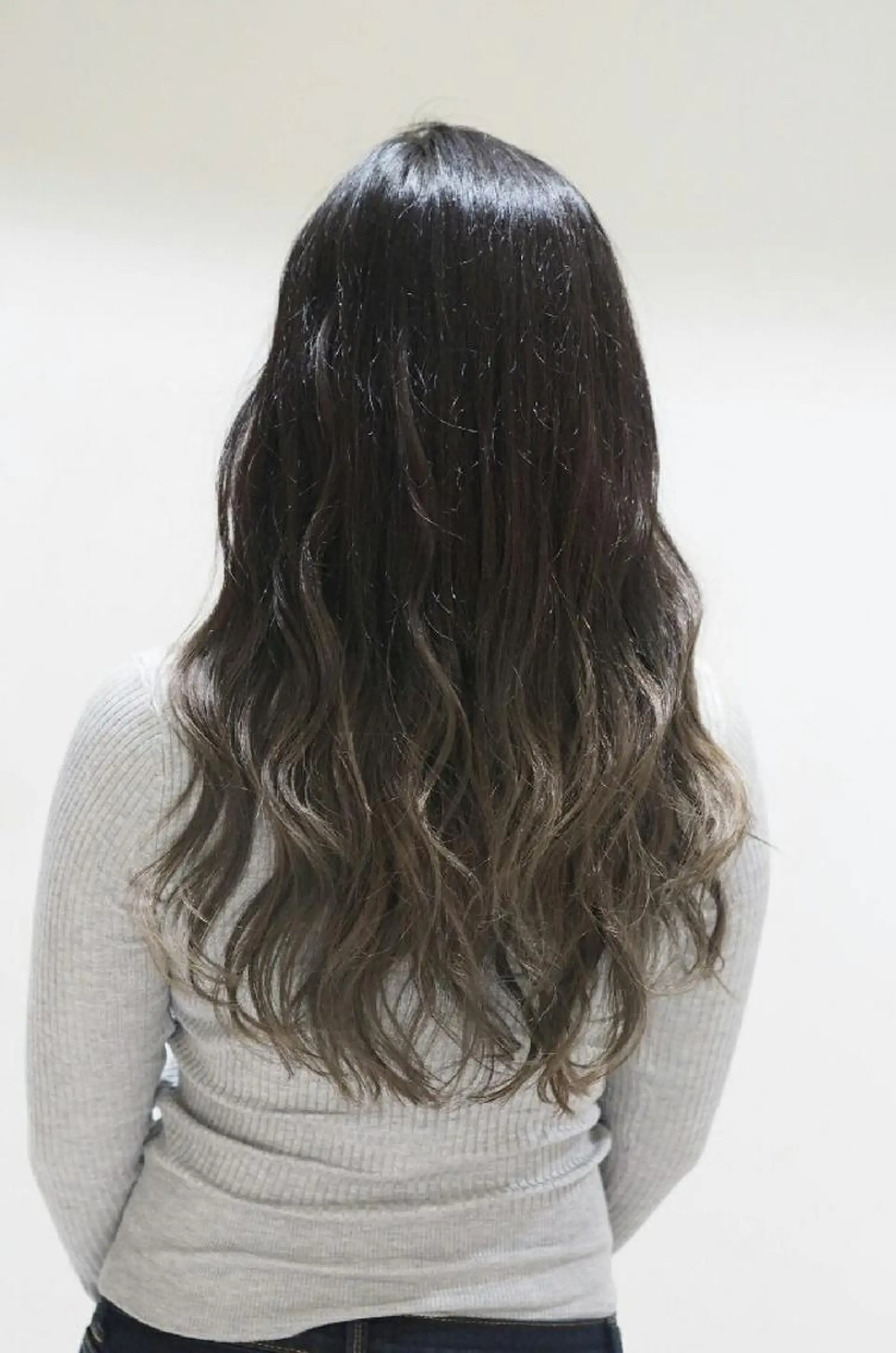 ロング カラー 辻 竜也　のヘアスタイル