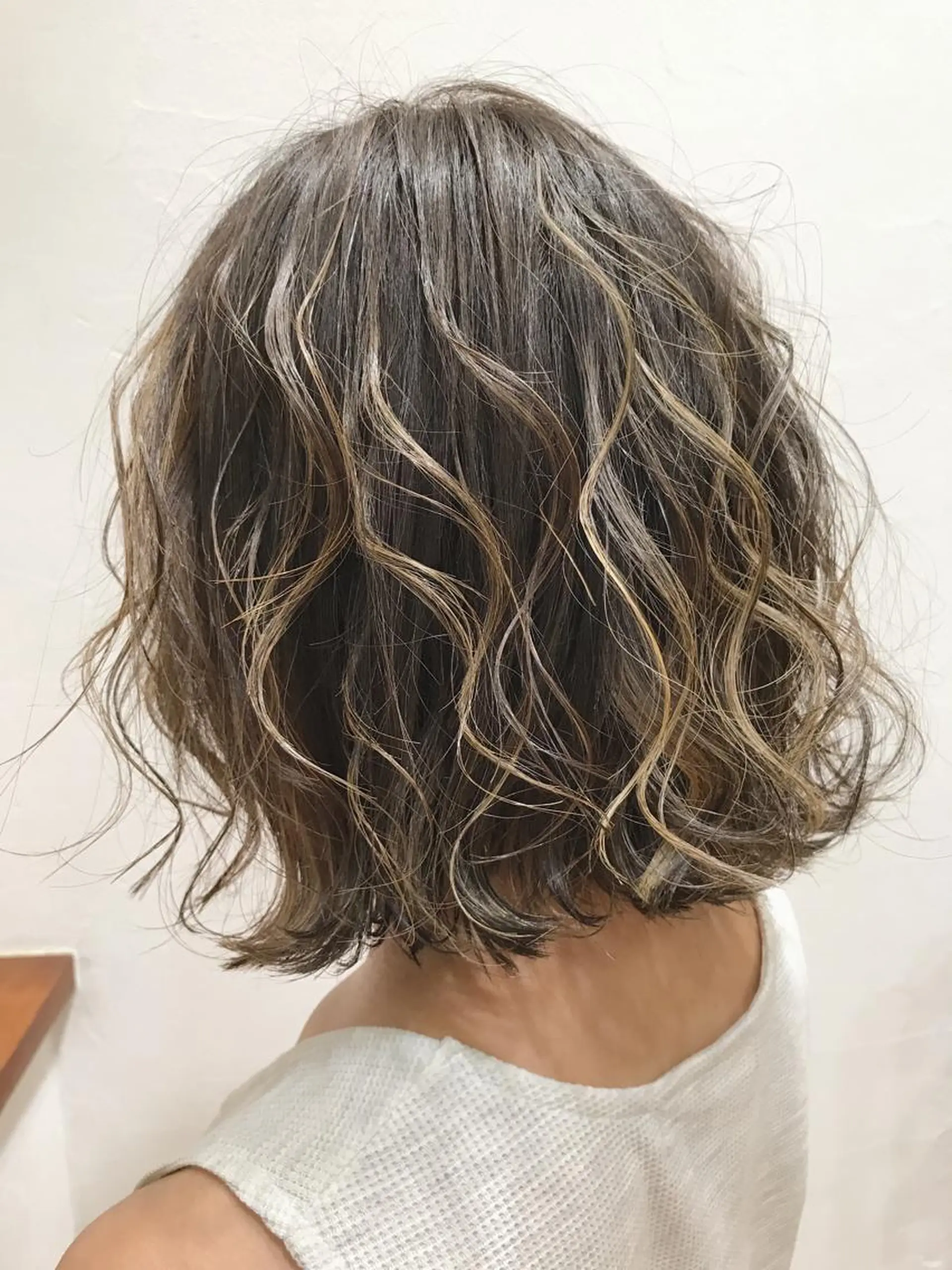 ミディアム カラー メンズカット特化柏駅 徒歩3分LOUのヘアスタイル