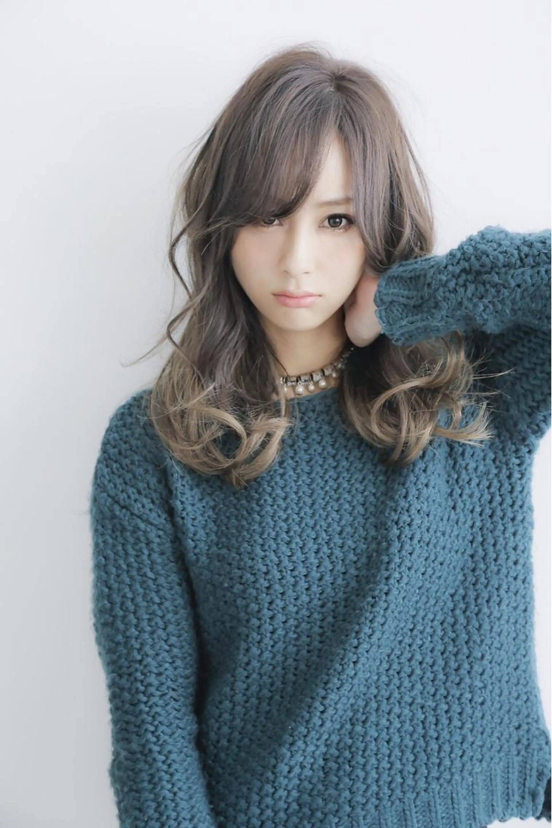 ロング カラー パーマ ヘアアレンジ イヤリングカラー Ai 浅草橋店のヘアスタイル