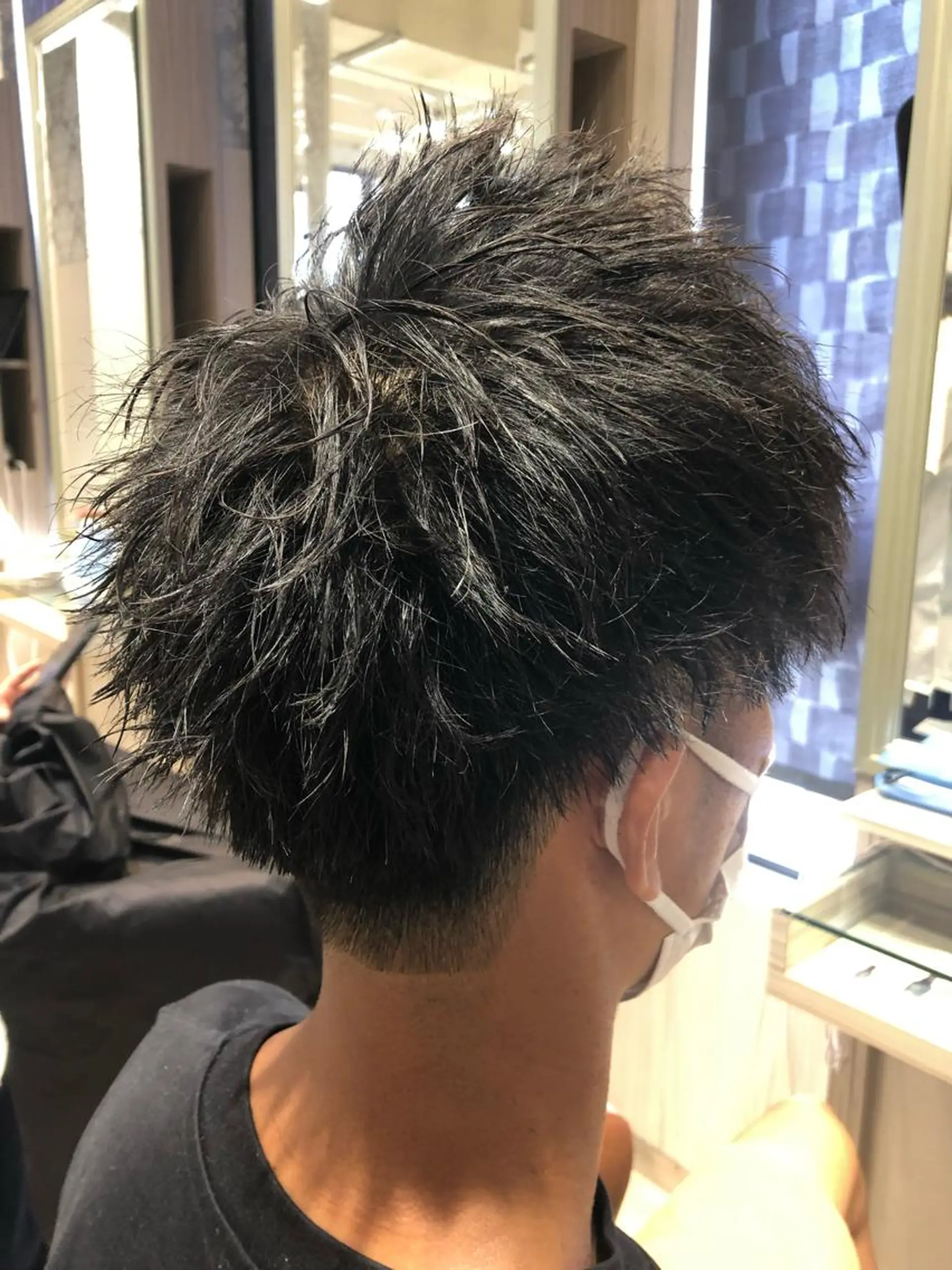 ショート メンズ 一戸 拓斗のヘアスタイル