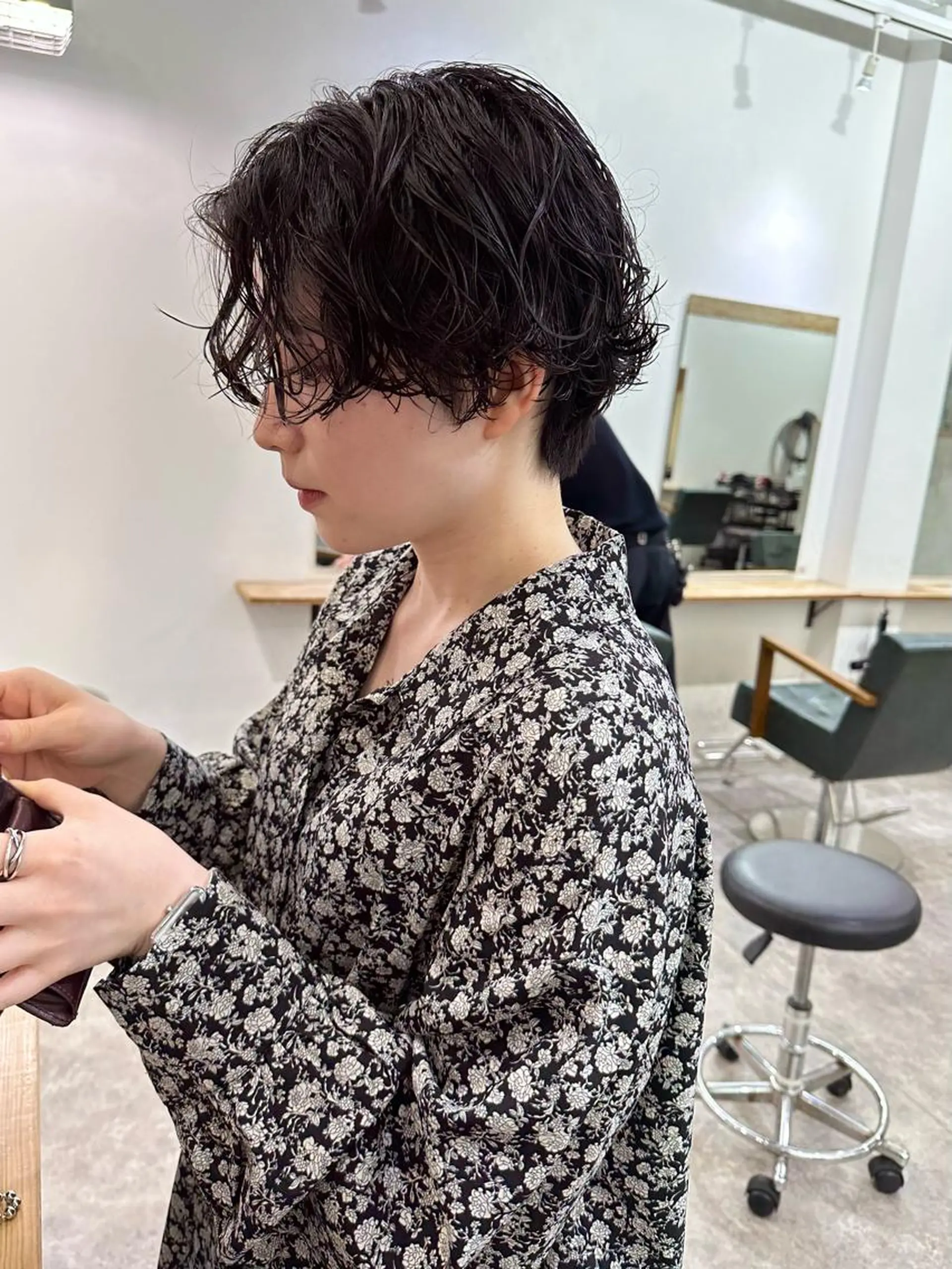 ショート パーマ ニュアンスパーマ カット パーマ トリートメント パーマ/透明感カラー /ボブ/吉田一生のヘアスタイル