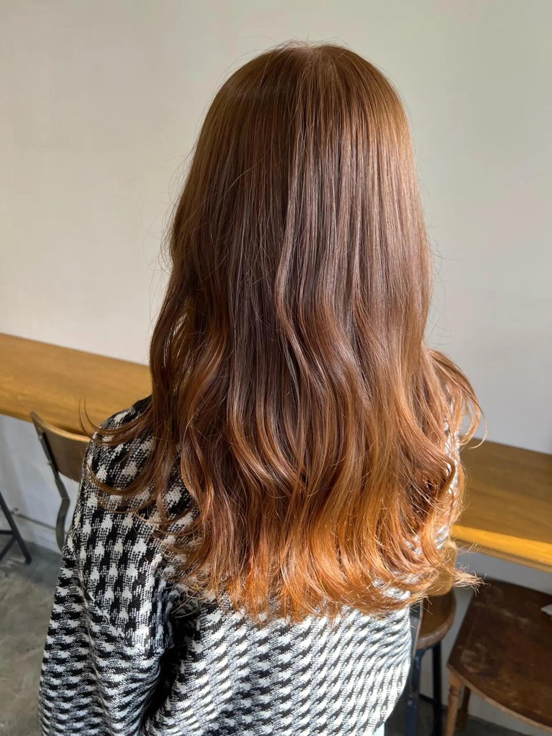ミディアム カラー ヘアアレンジ ベージュカラー ブラウンカラー ブラウンベージュ ヘアカラー トリートメント ヘアセット 金子 廉のヘアスタイル