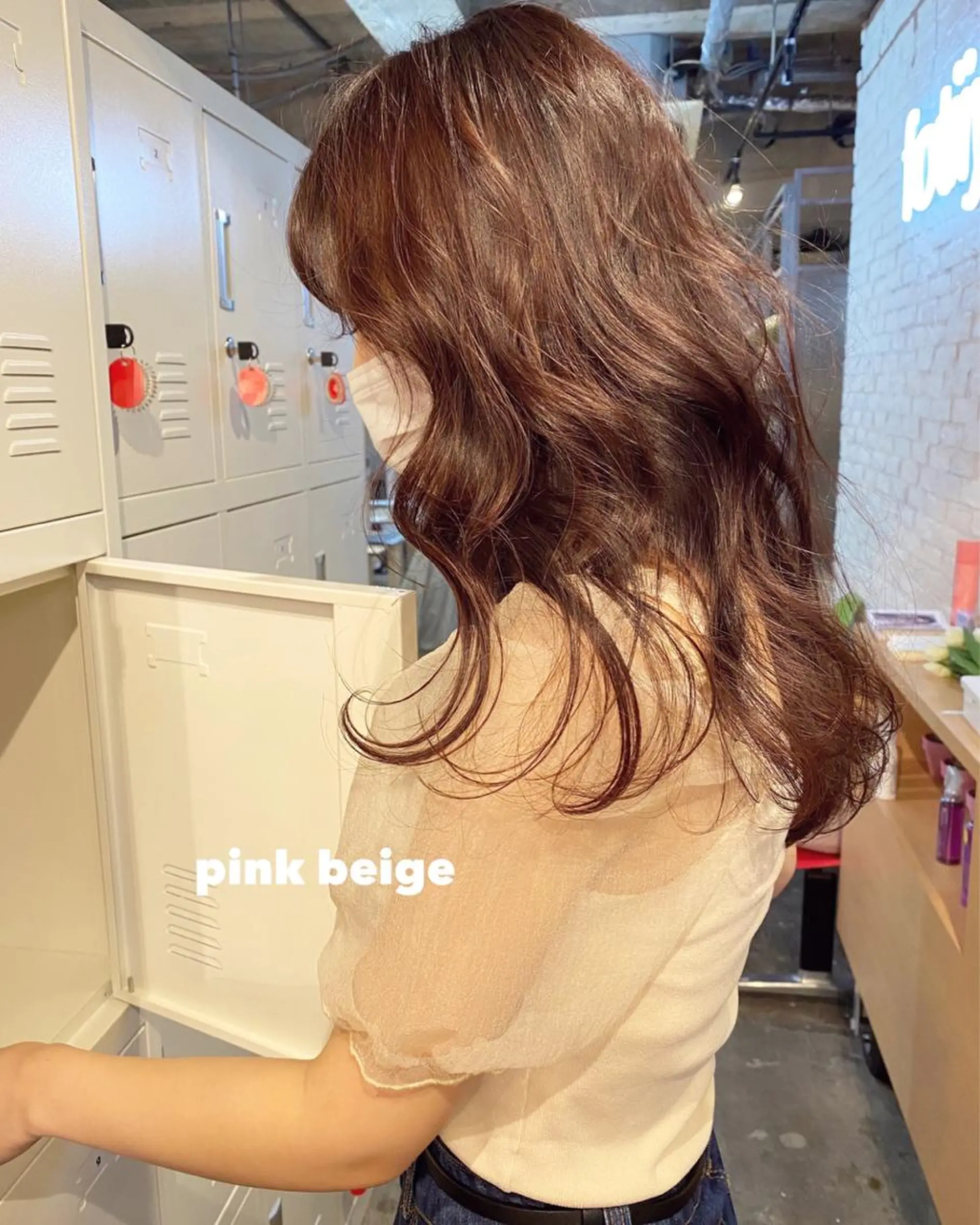 セミロング カラー ピンクカラー ヘアカラー ツキノキ ミナのヘアスタイル