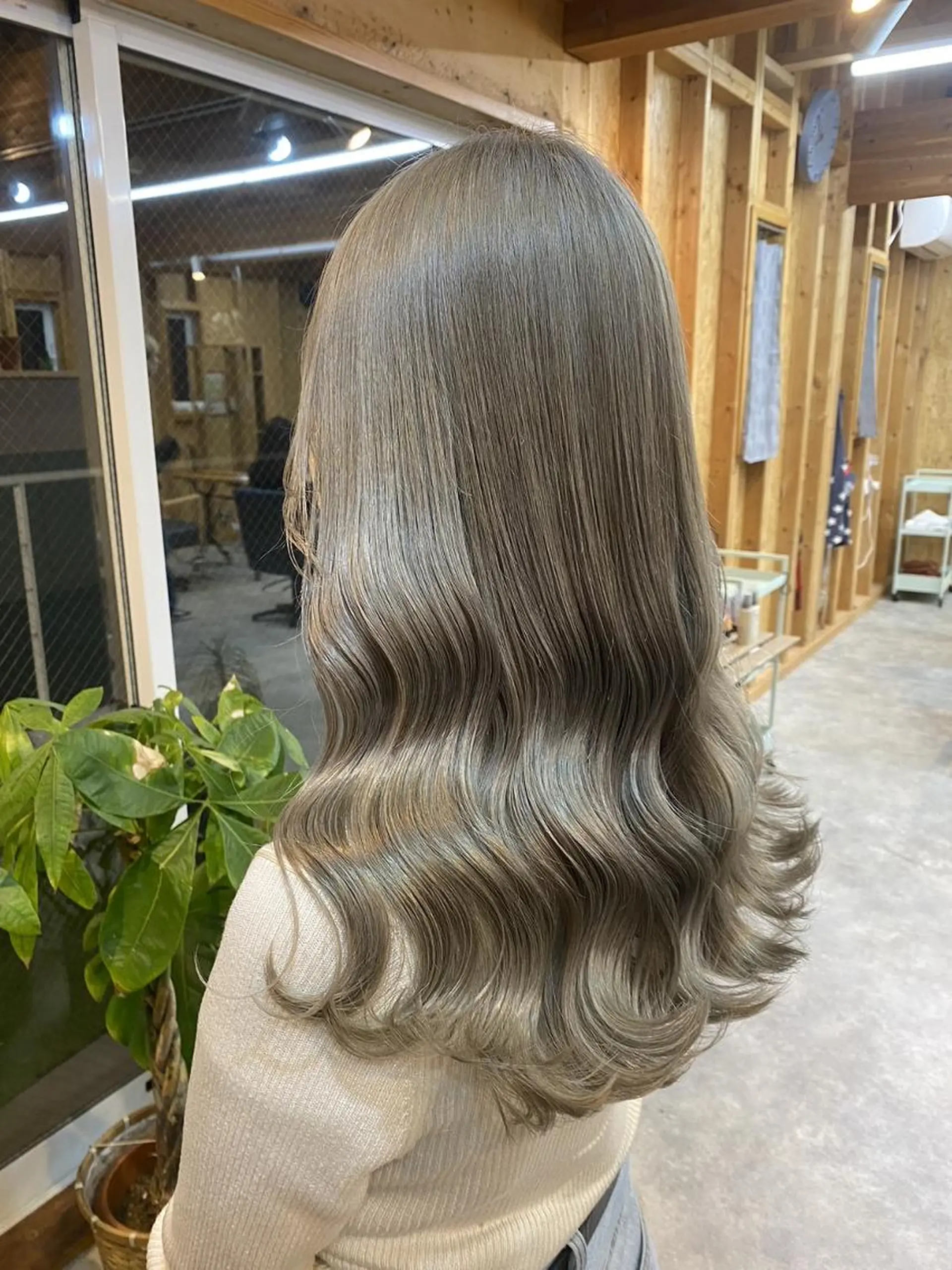 セミロング 💕モテベージュ 🧡NANAKO🧡のヘアスタイル