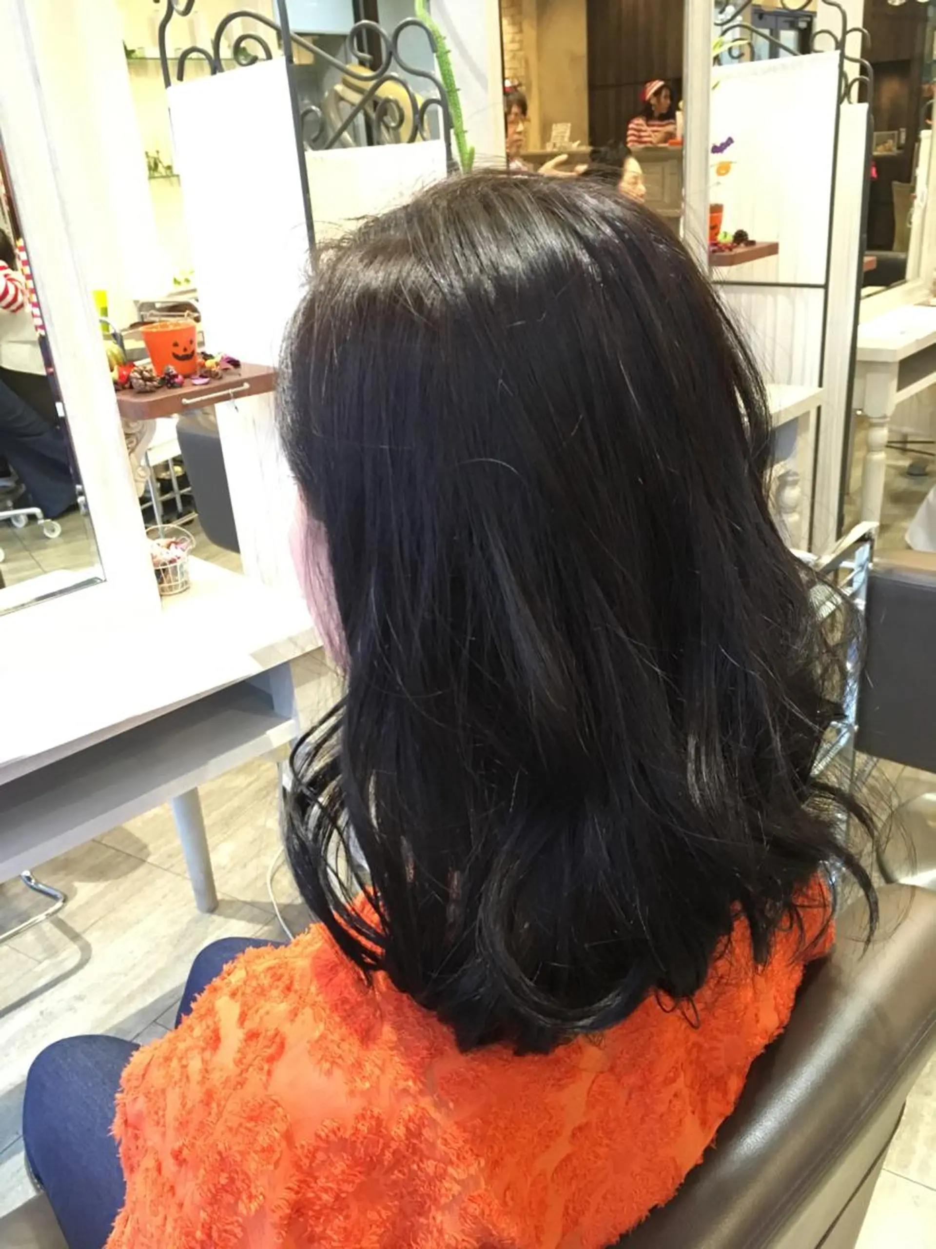 ロング カット パーマ 正木 彩音のヘアスタイル