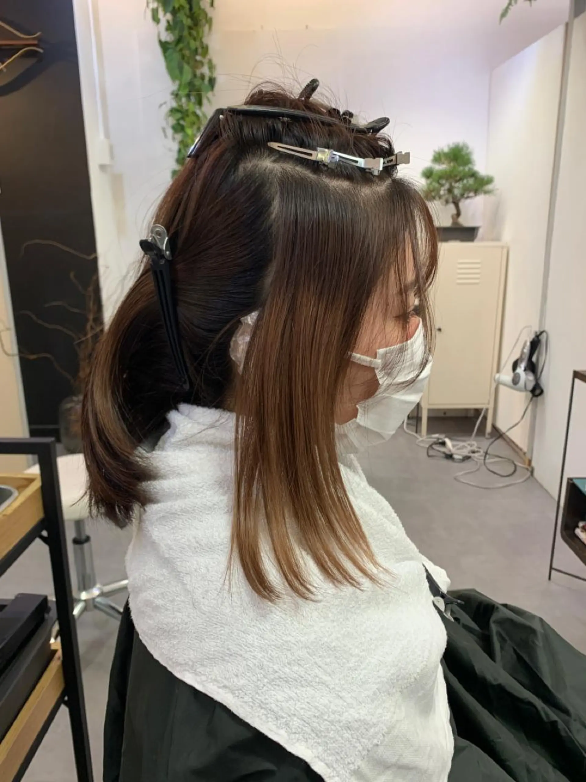 ミディアム カット ヘアカラー パーマ 縮毛矯正 トリートメント 艶髪color💎髪 質改善ストレート大吉のヘアスタイル