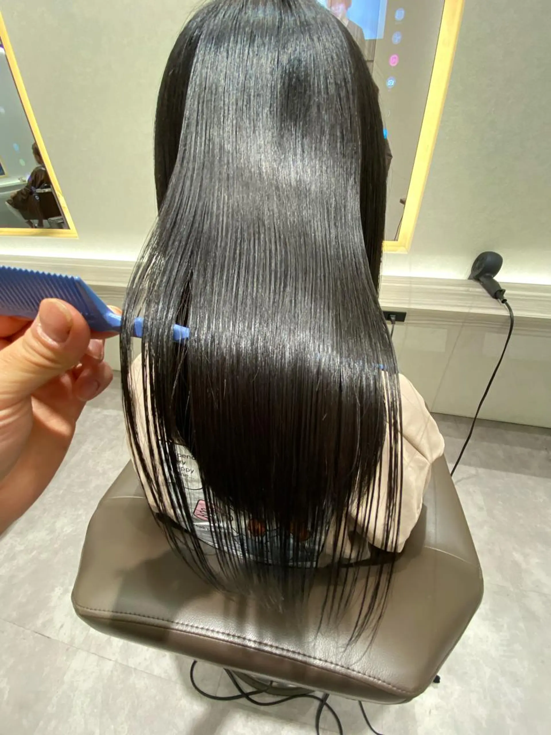 ロング トリートメント ムトウセイマ/ 縮毛矯正/ブリーチのヘアスタイル