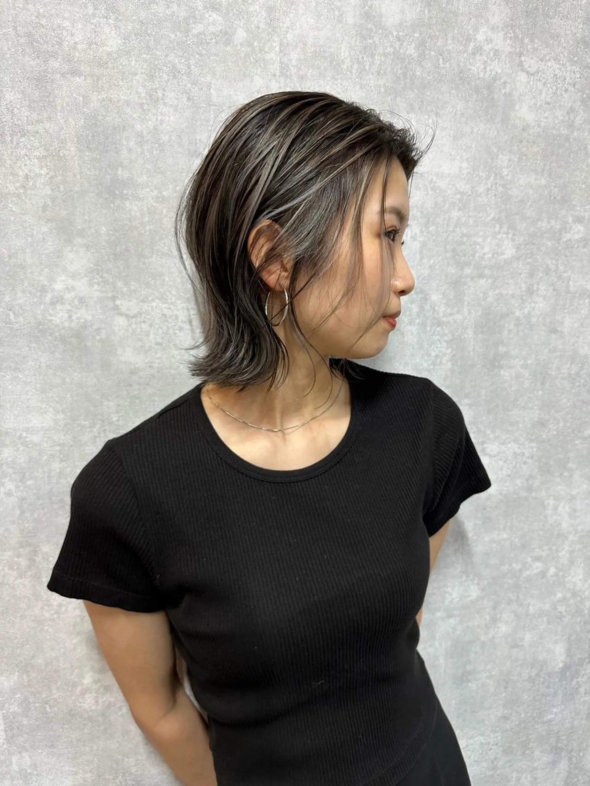 ショート 切りっぱなしボブ ショートボブ ハンサムショート 丸みショート アッシュ C’LD hair  produce /シールドヘア所属・モテ髪/ボブ/ショー ト/アダチフウトのヘアスタイル