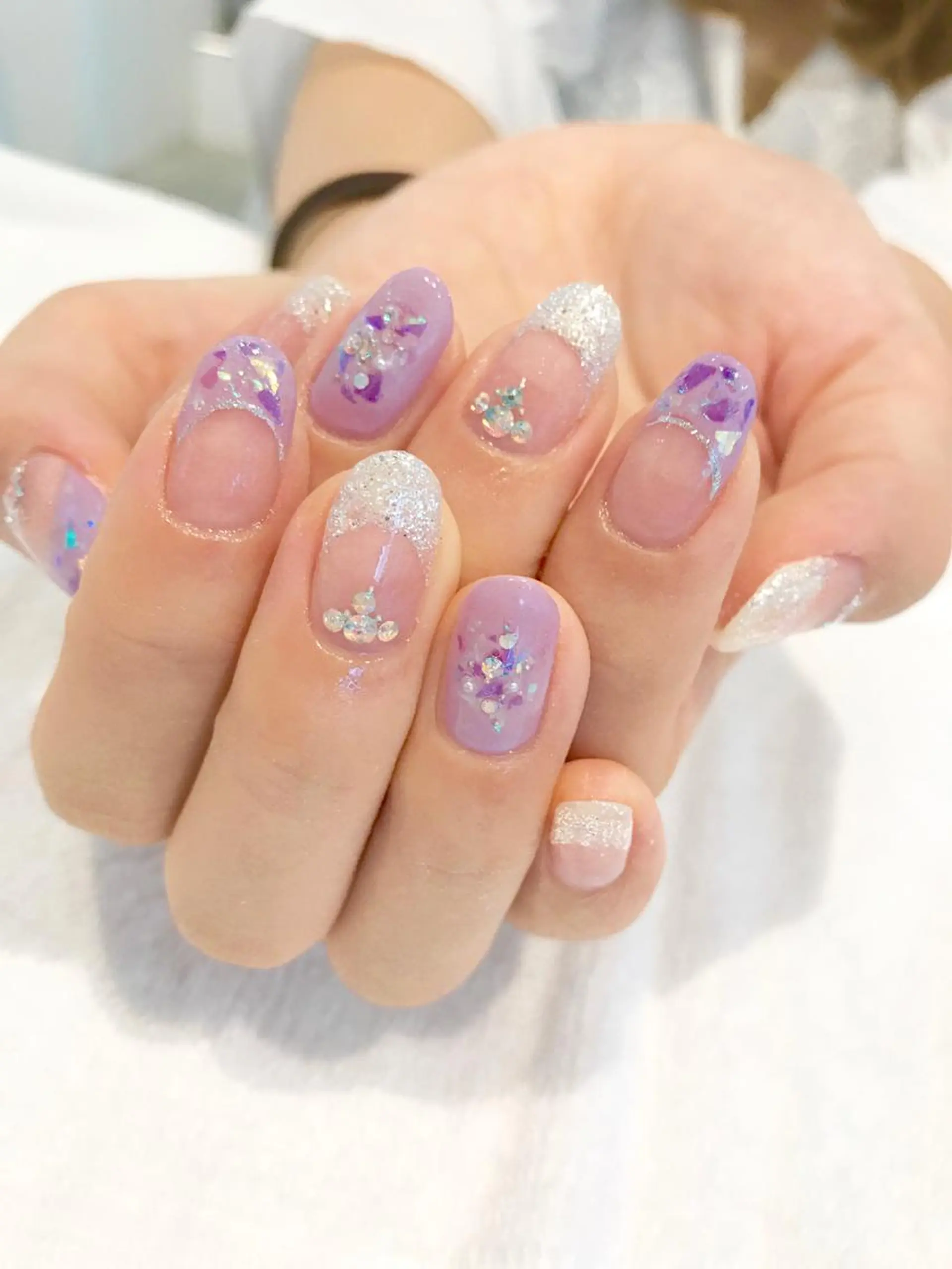 ネイル フレンチネイル ラメ(グリッター) NARUMI HYODOのネイルデザイン