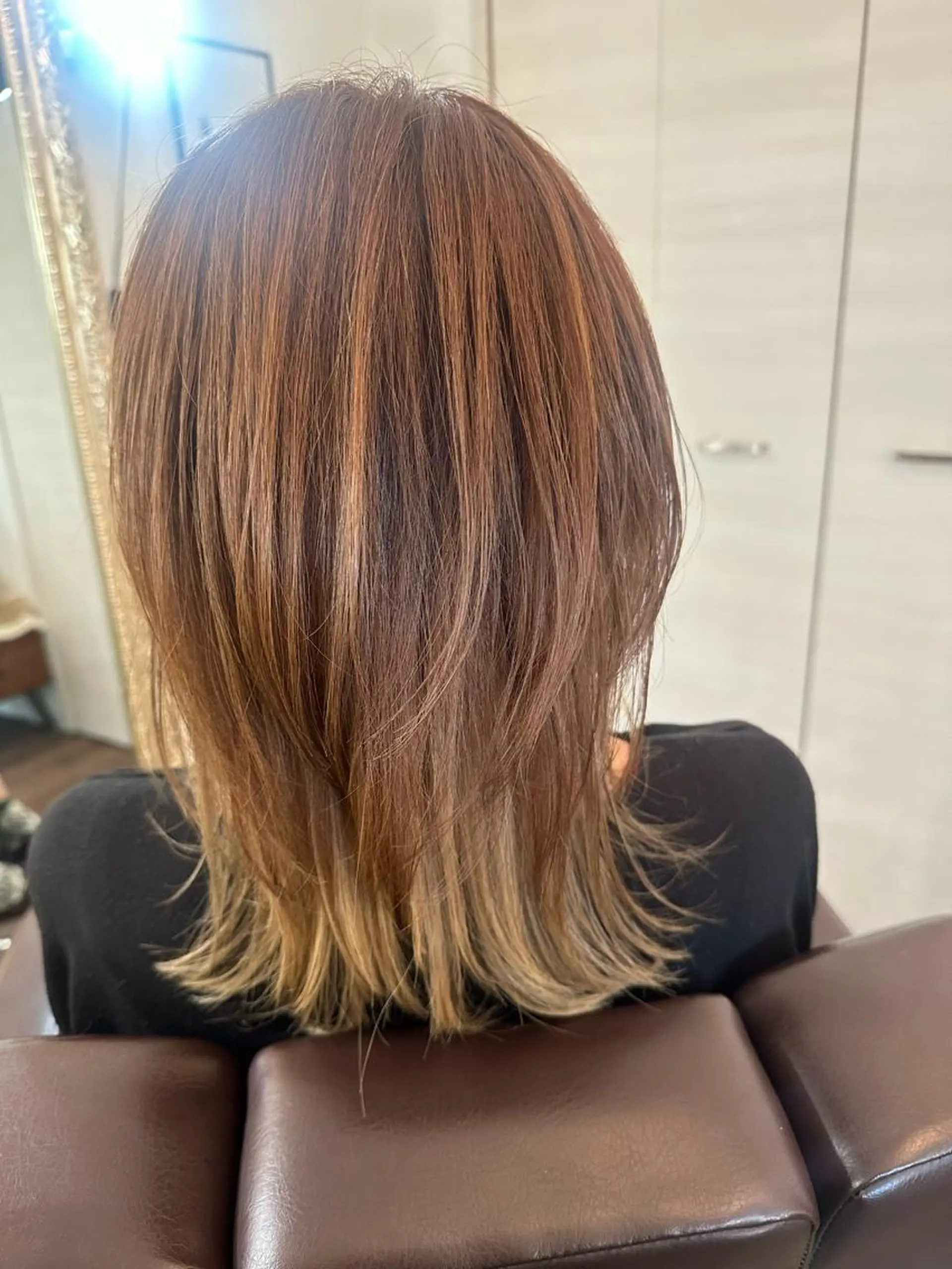 セミロング カラー インナーカラー 🌺✨小川 友佳✨🌺のヘアスタイル