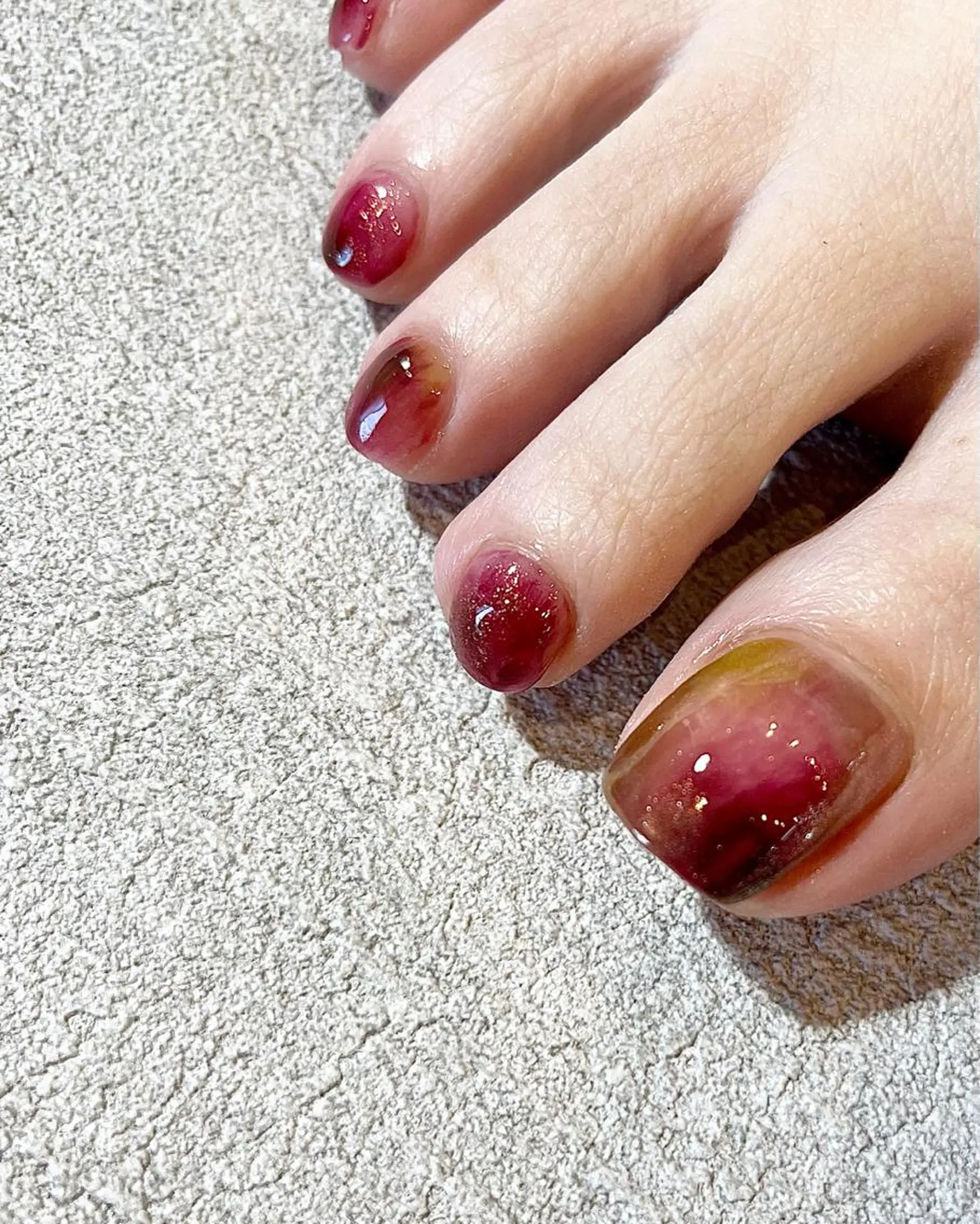 ネイル フットネイル 小河 仁美のネイルデザイン