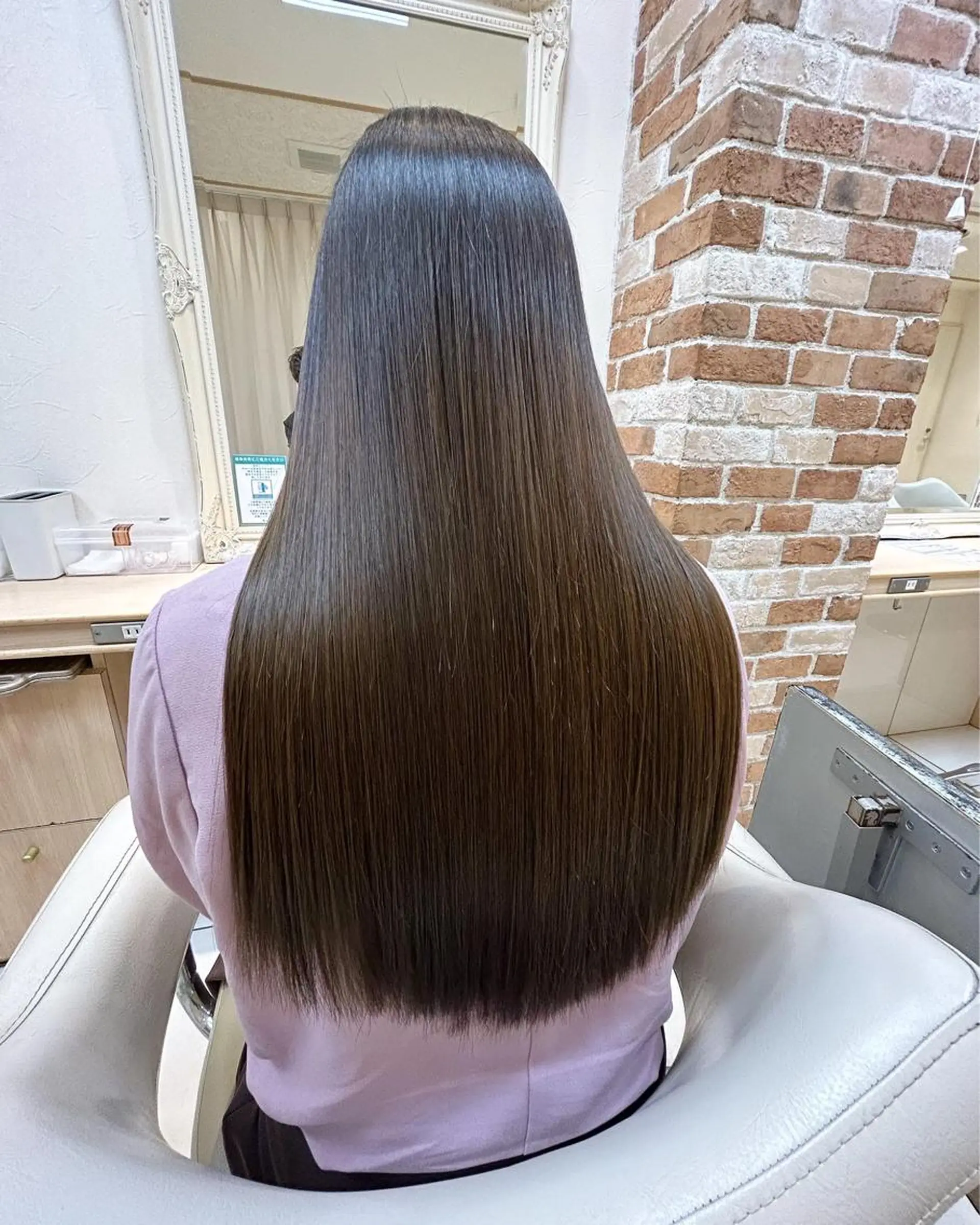 ロング 髪質改善 縮毛矯正 丸みショートボブ/ タッセルボブ 吉野のヘアスタイル