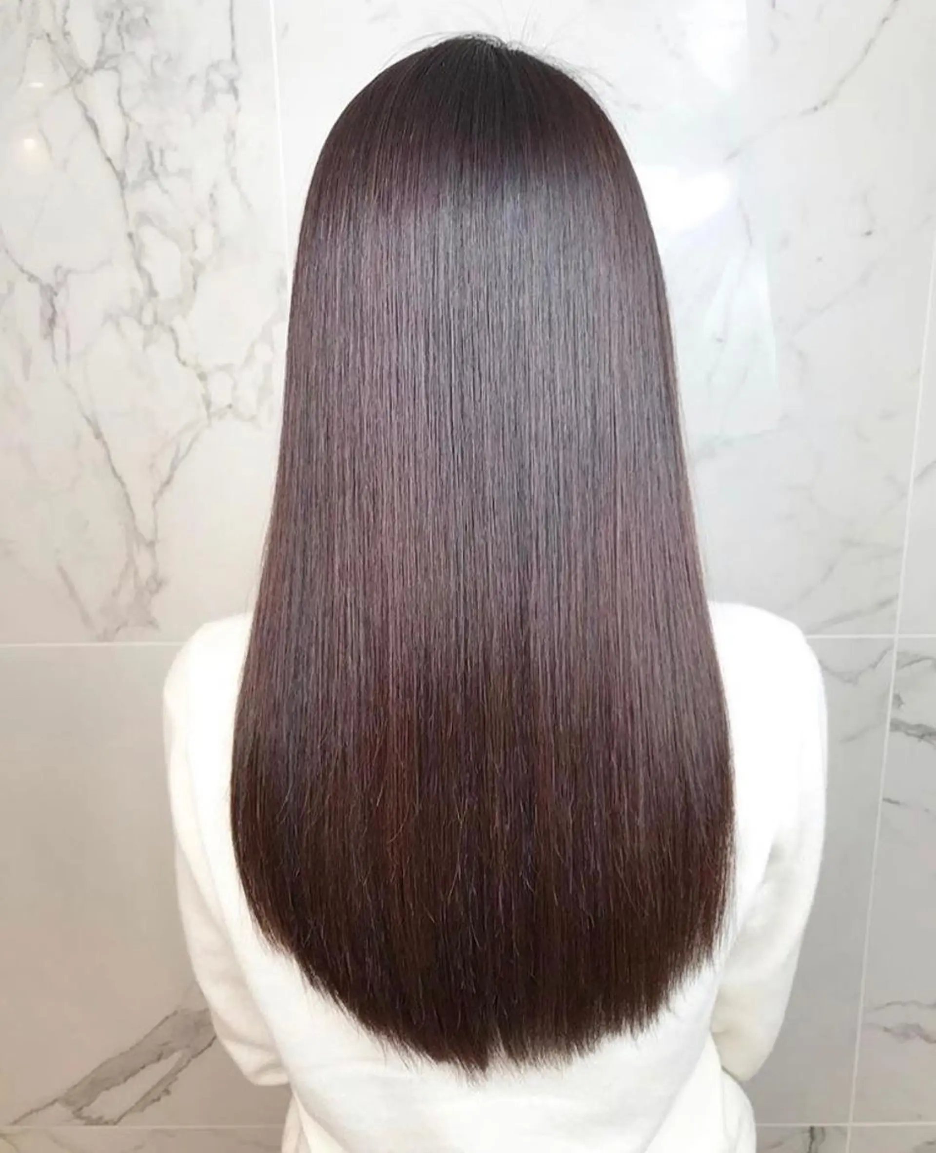 ロング トリートメント トリートメント AVANCE emiのヘアスタイル